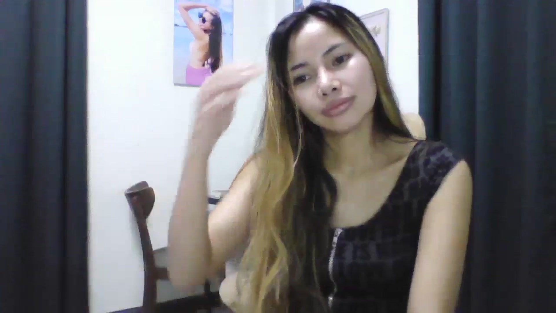 Gallery image thumbnail from Hannapinay's myfreecams stream on, 01/17/2024, 12:39 image 14 of 20