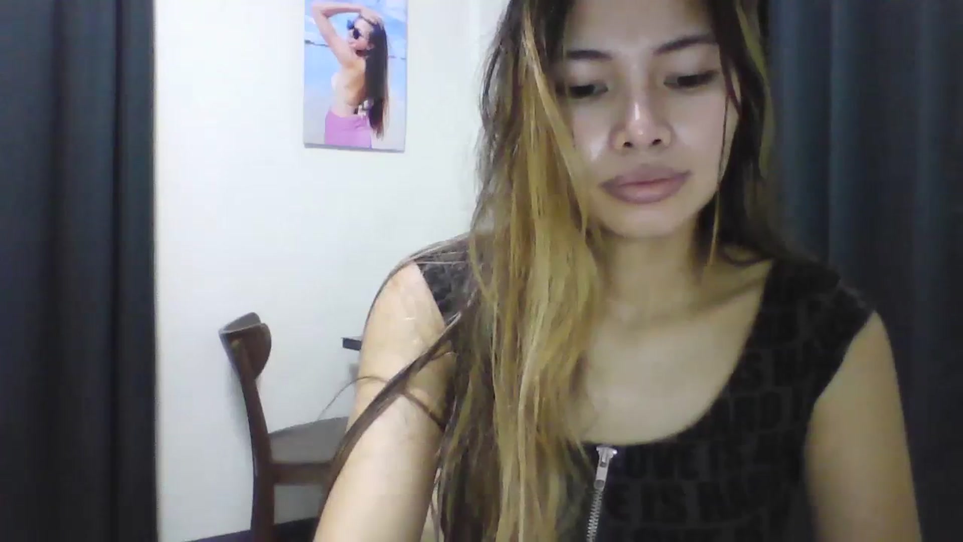 Gallery image thumbnail from Hannapinay's myfreecams stream on, 01/17/2024, 12:39 image 6 of 20