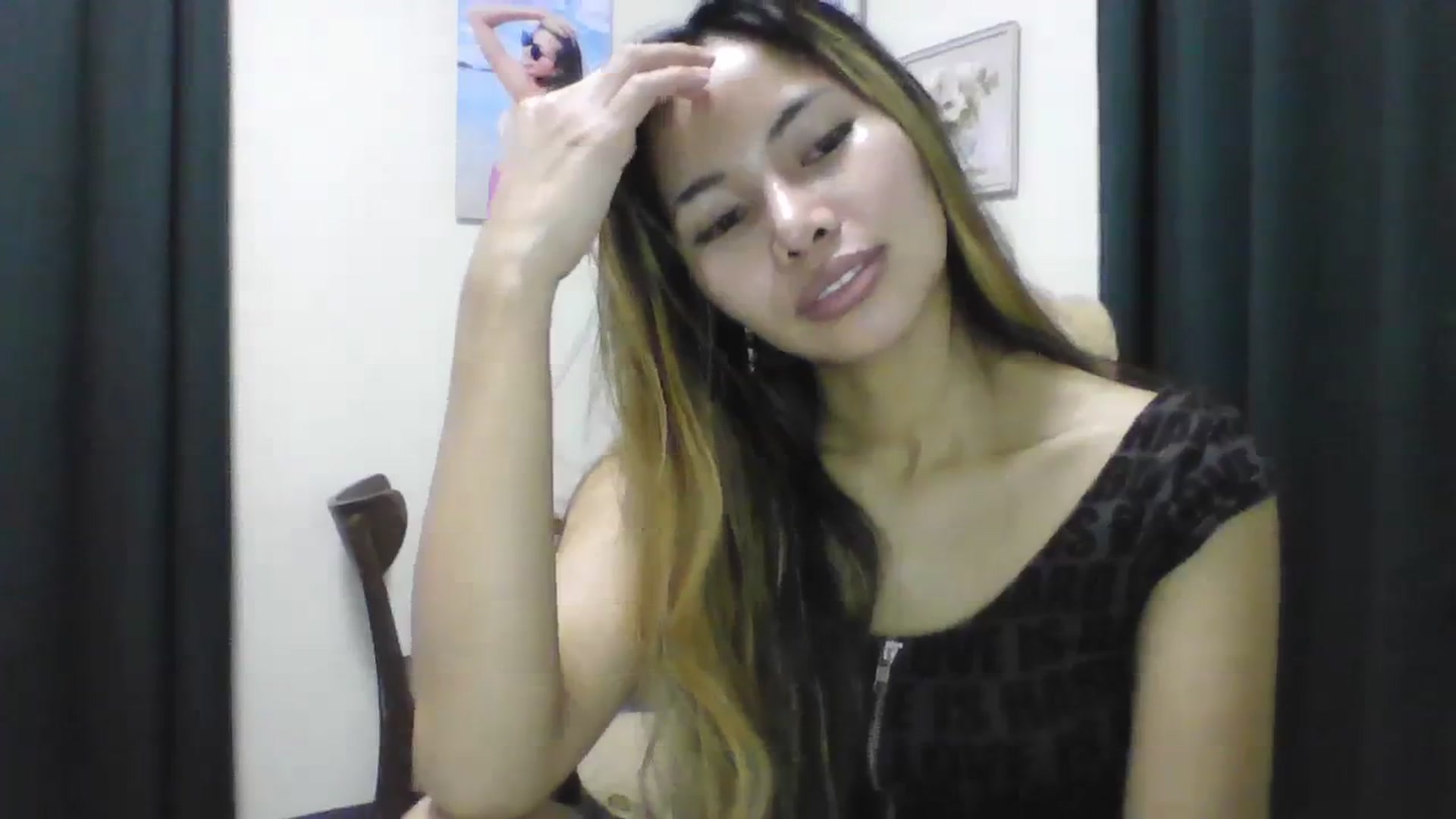 Gallery image thumbnail from Hannapinay's myfreecams stream on, 01/17/2024, 12:39 image 16 of 20