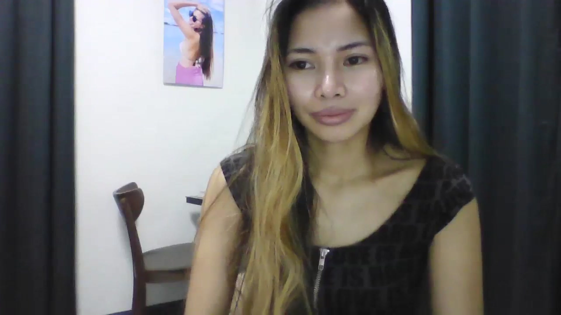 Gallery image thumbnail from Hannapinay's myfreecams stream on, 01/17/2024, 12:39 image 19 of 20
