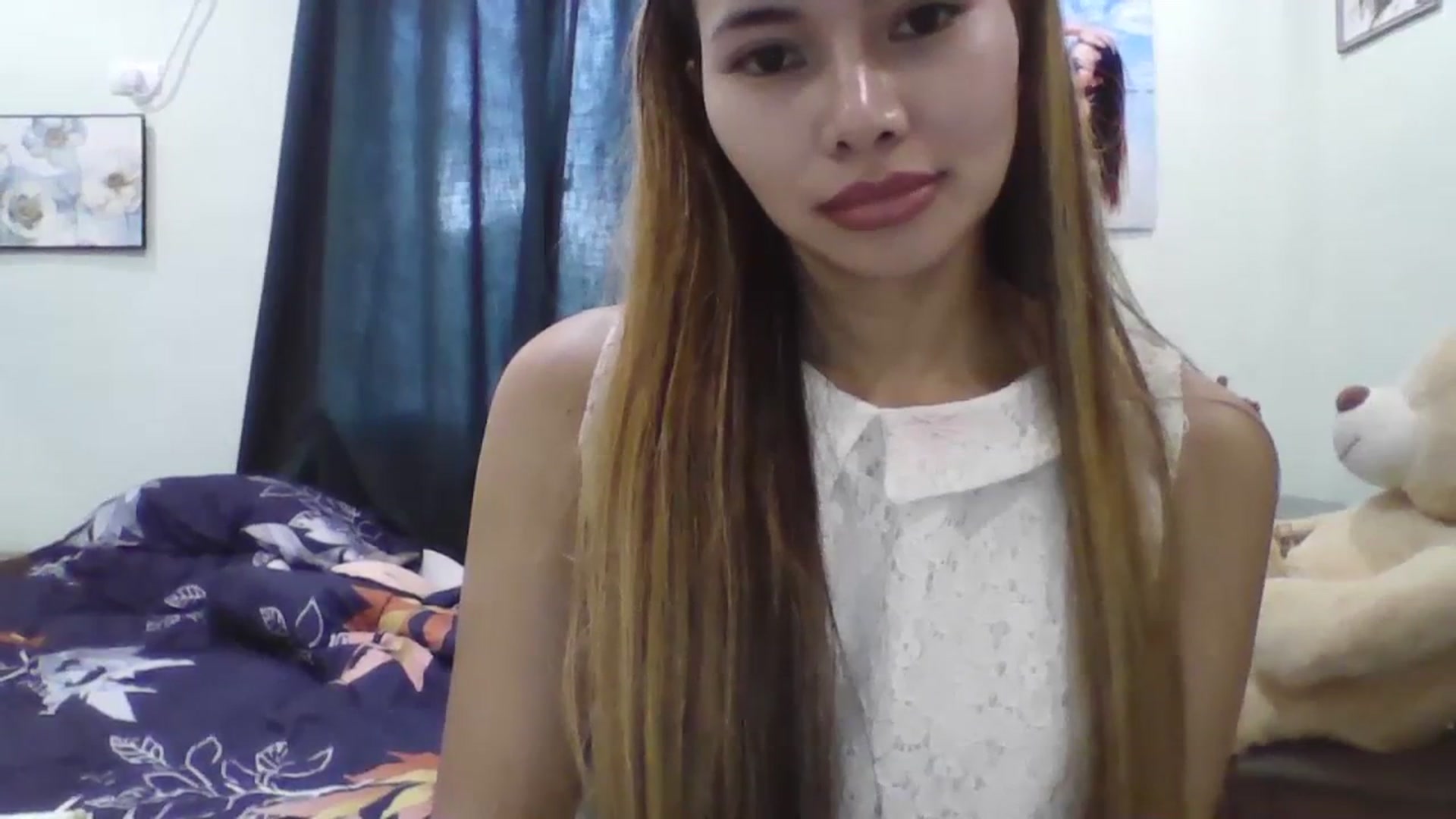 Gallery image thumbnail from Hannapinay's myfreecams stream on, 01/23/2024, 08:44 image 13 of 20