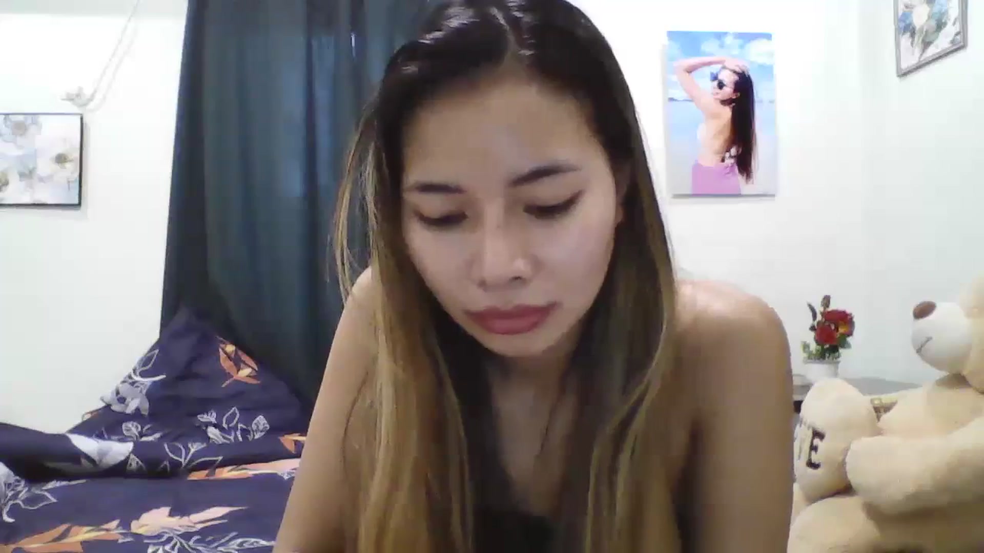 Gallery image thumbnail from Hannapinay's myfreecams stream on, 01/25/2024, 09:17 image 18 of 20