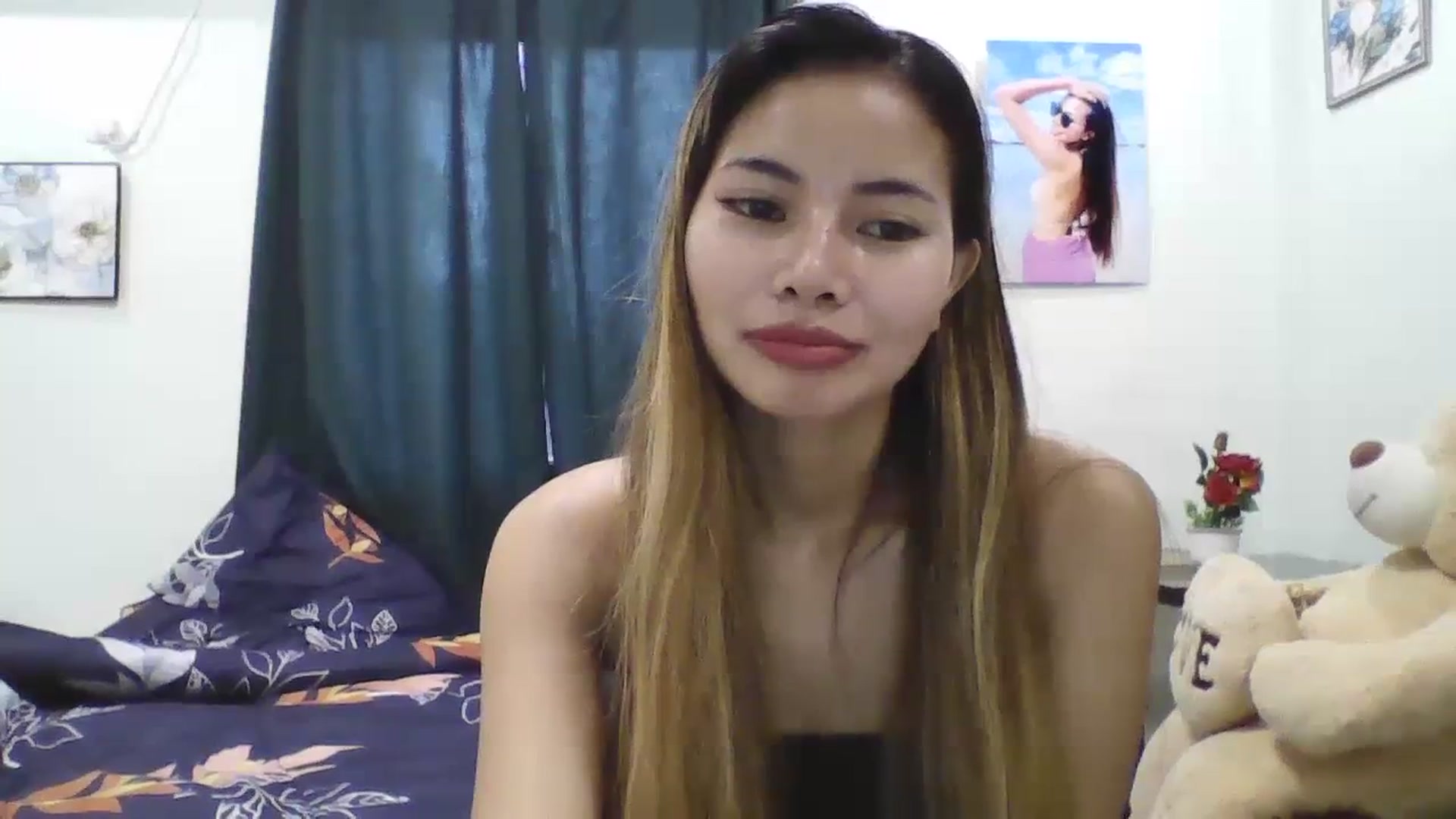 Gallery image thumbnail from Hannapinay's myfreecams stream on, 01/25/2024, 09:17 image 12 of 20