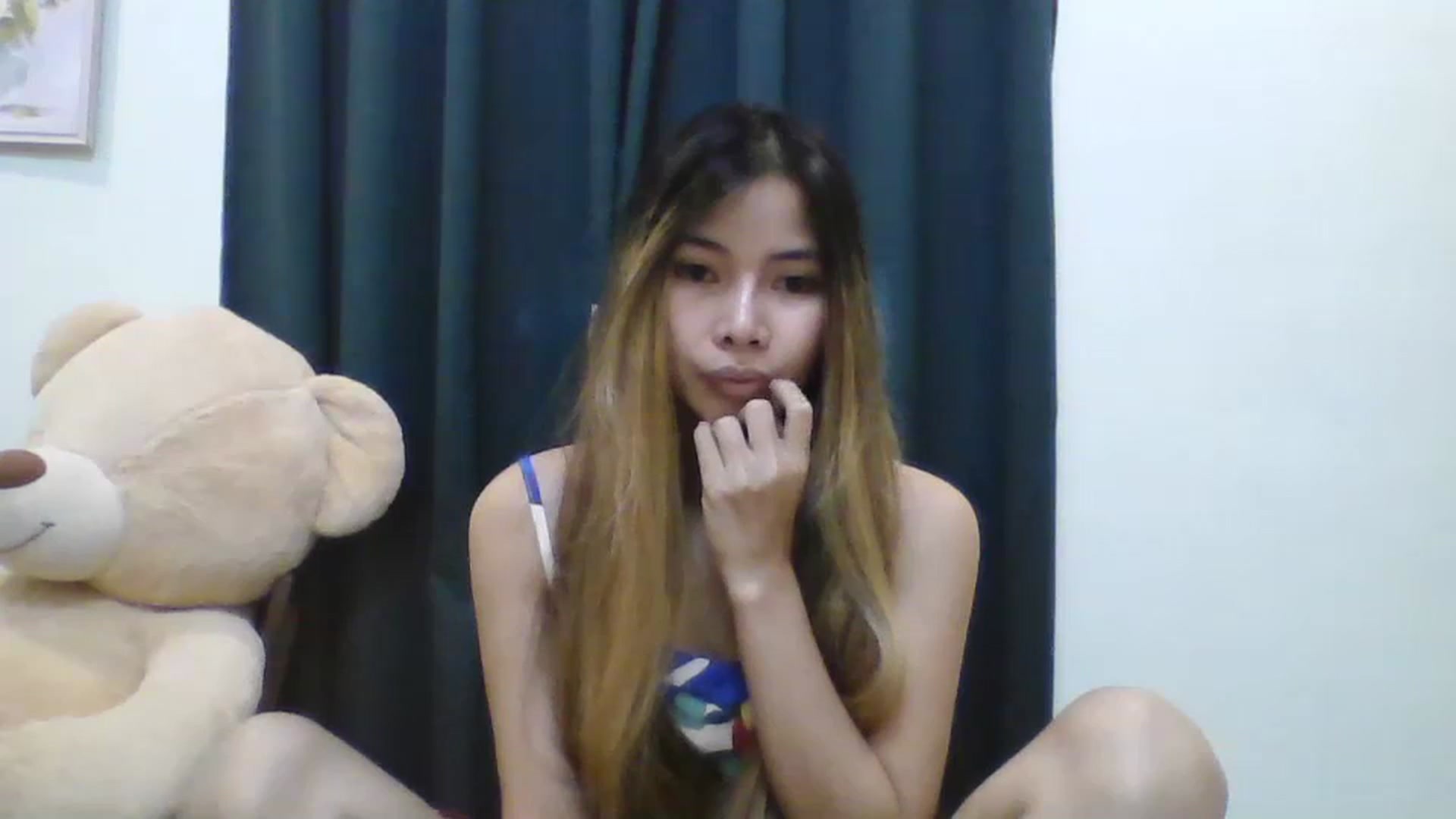 Gallery image thumbnail from Hannapinay's myfreecams stream on, 02/27/2024, 08:21 image 19 of 20