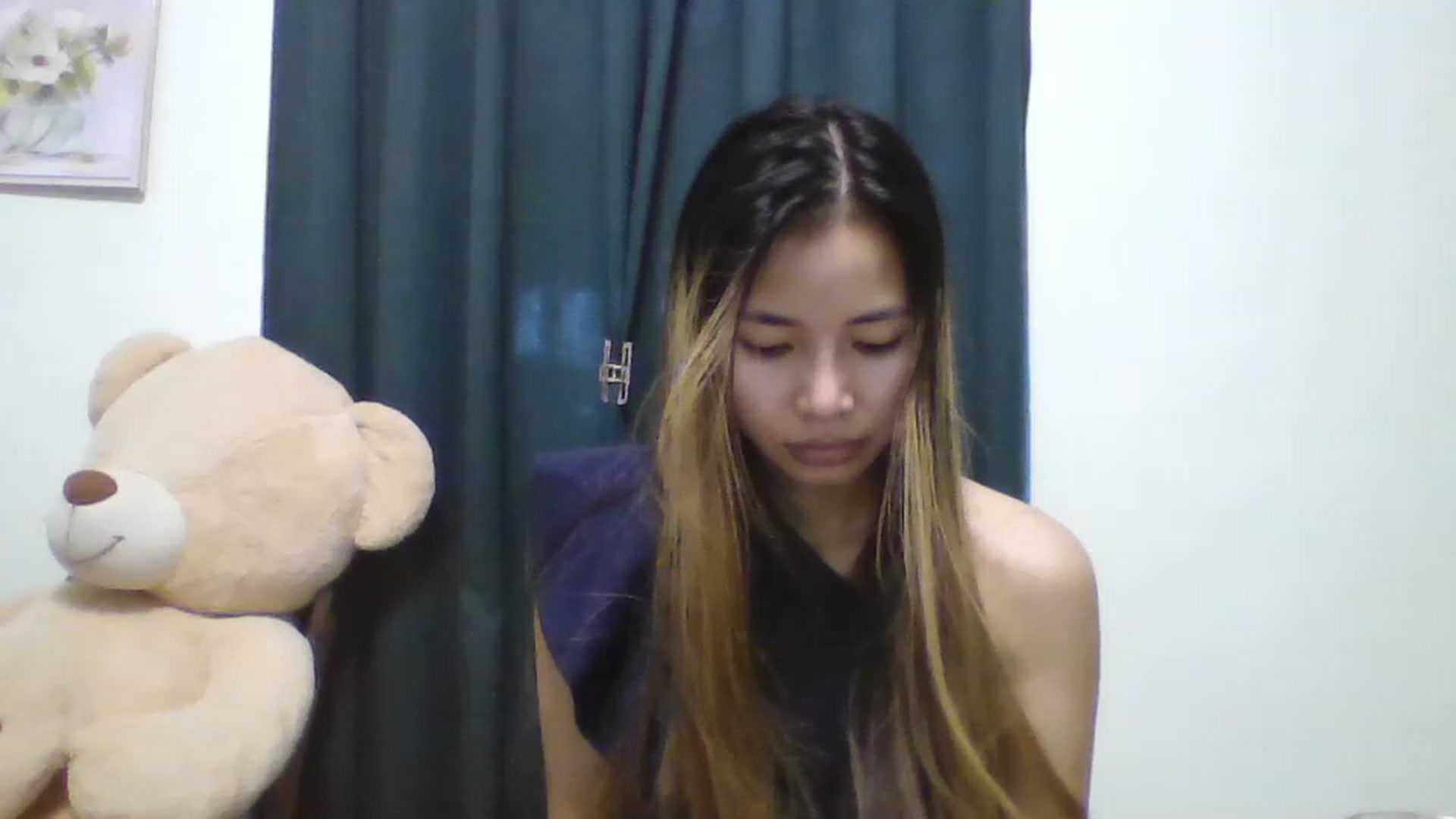 Gallery image thumbnail from Hannapinay's myfreecams stream on, 03/01/2024, 09:00 image 5 of 20