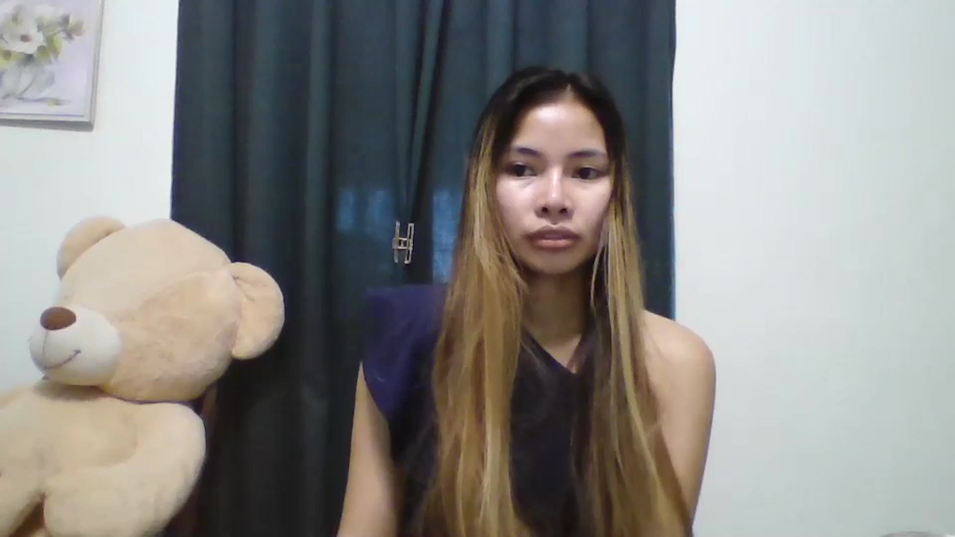 Gallery image thumbnail from Hannapinay's myfreecams stream on, 03/01/2024, 09:00 image 12 of 20