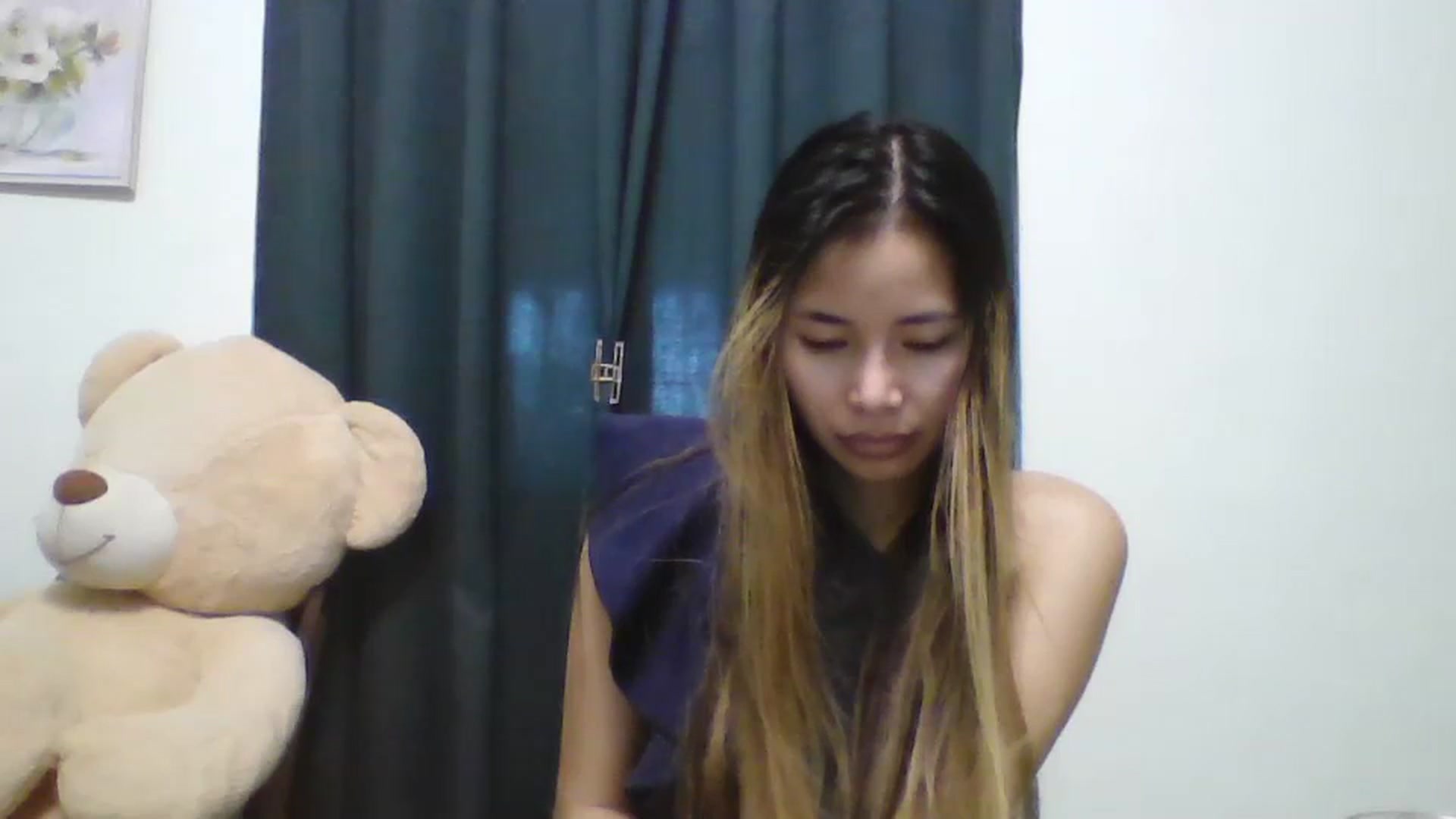 Gallery image thumbnail from Hannapinay's myfreecams stream on, 03/01/2024, 09:00 image 3 of 20