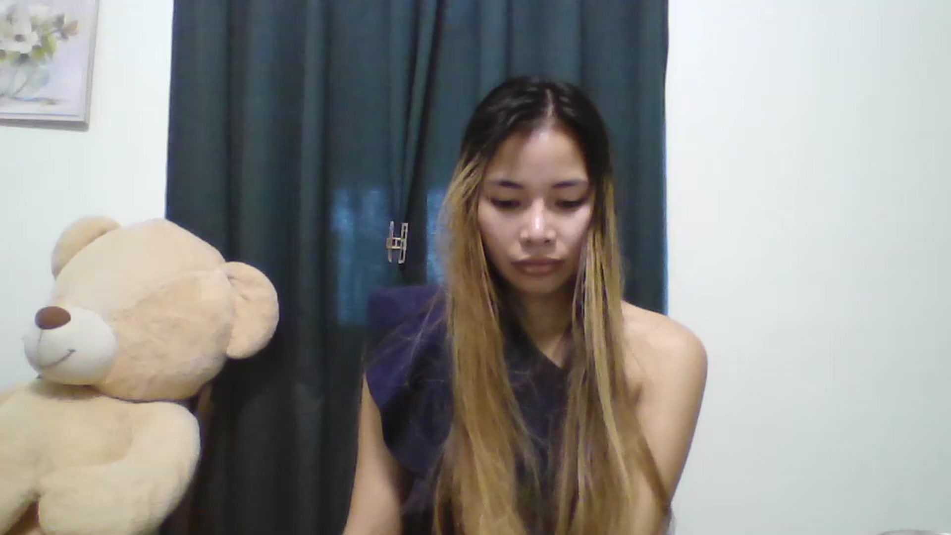Gallery image thumbnail from Hannapinay's myfreecams stream on, 03/01/2024, 09:00 image 1 of 20