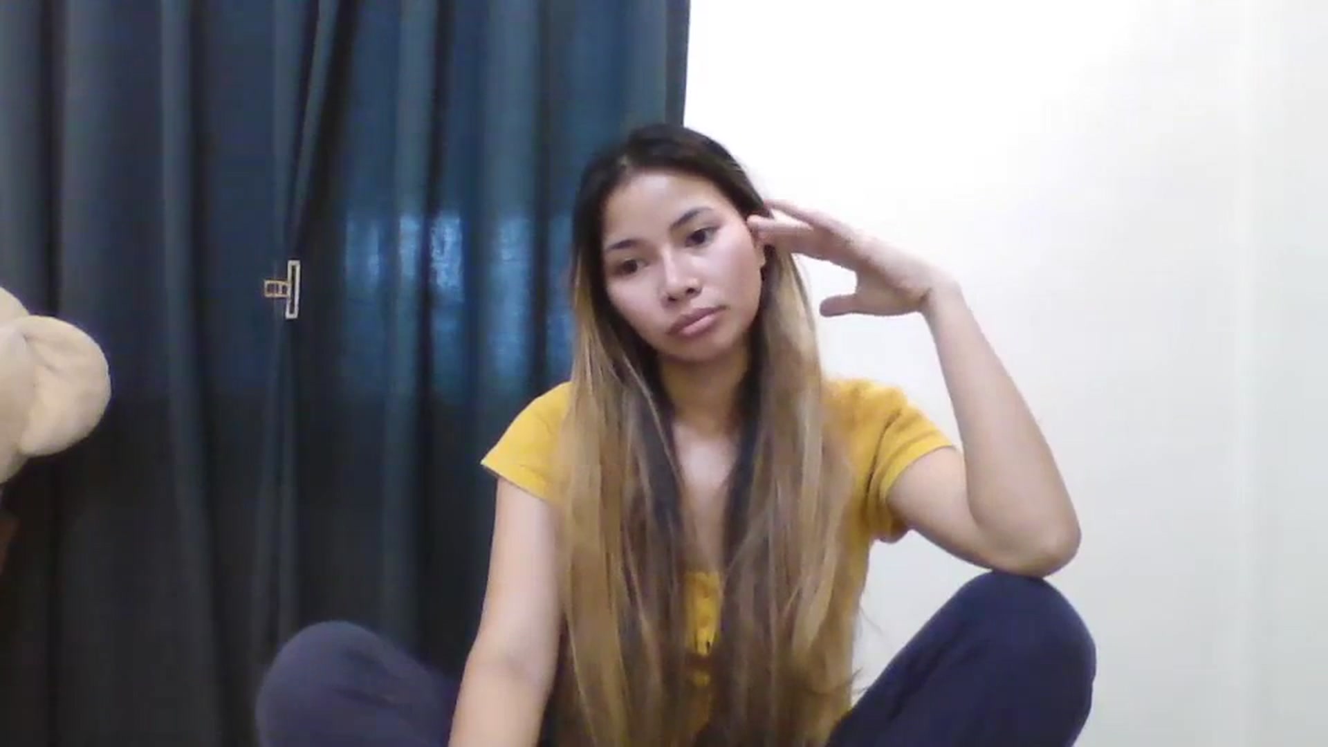 Gallery image thumbnail from Hannapinay's myfreecams stream on, 03/05/2024, 07:49 image 14 of 20