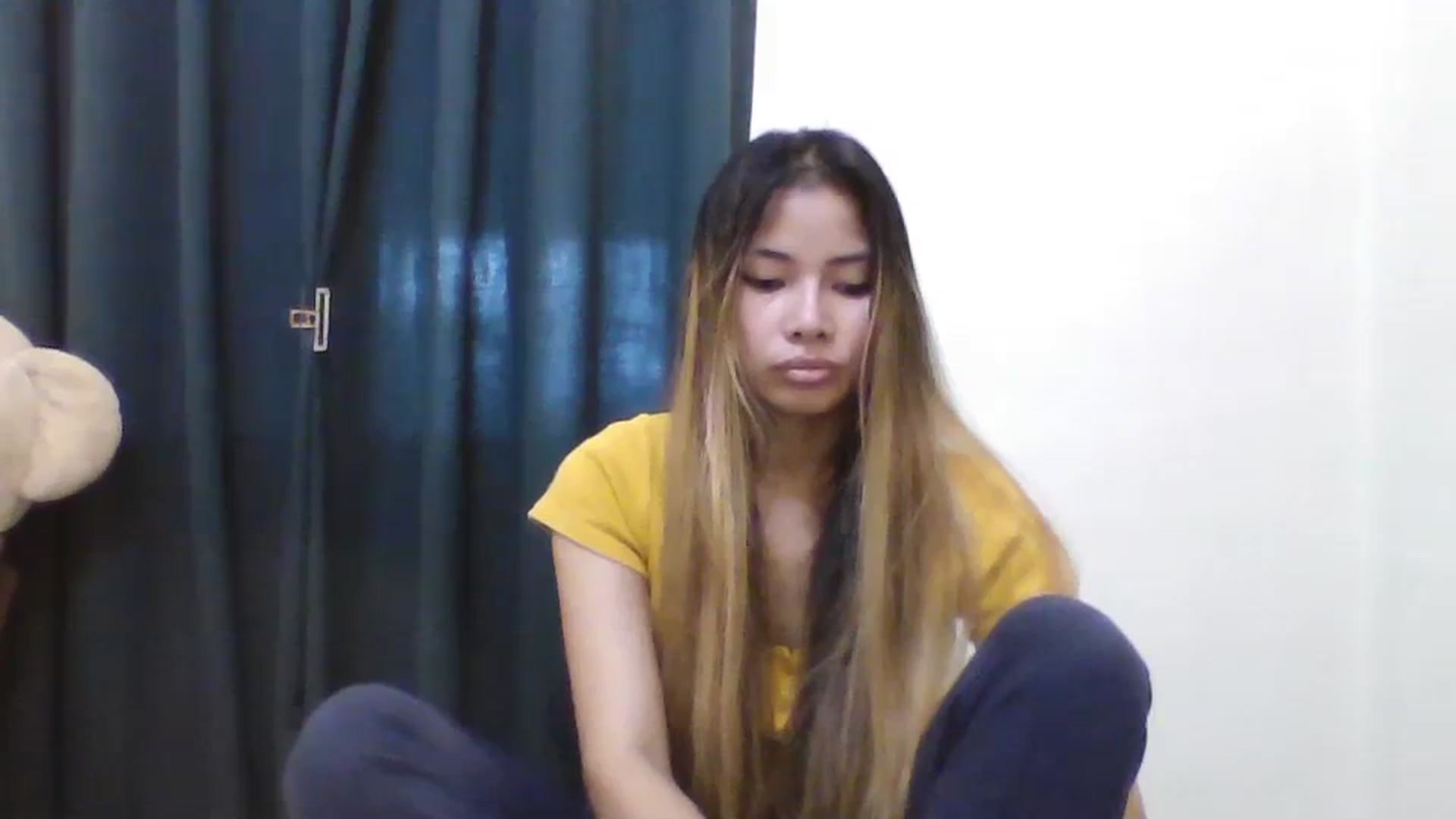 Gallery image thumbnail from Hannapinay's myfreecams stream on, 03/05/2024, 07:49 image 11 of 20
