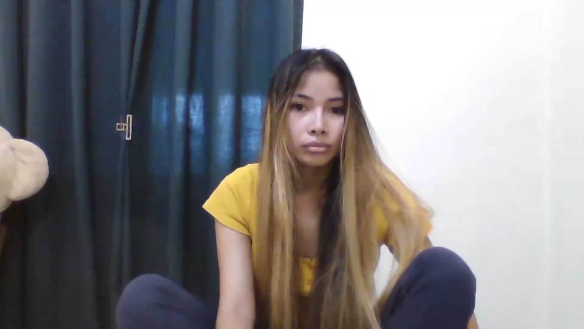Gallery image thumbnail from Hannapinay's myfreecams stream on, 03/05/2024, 07:49 image 2 of 20