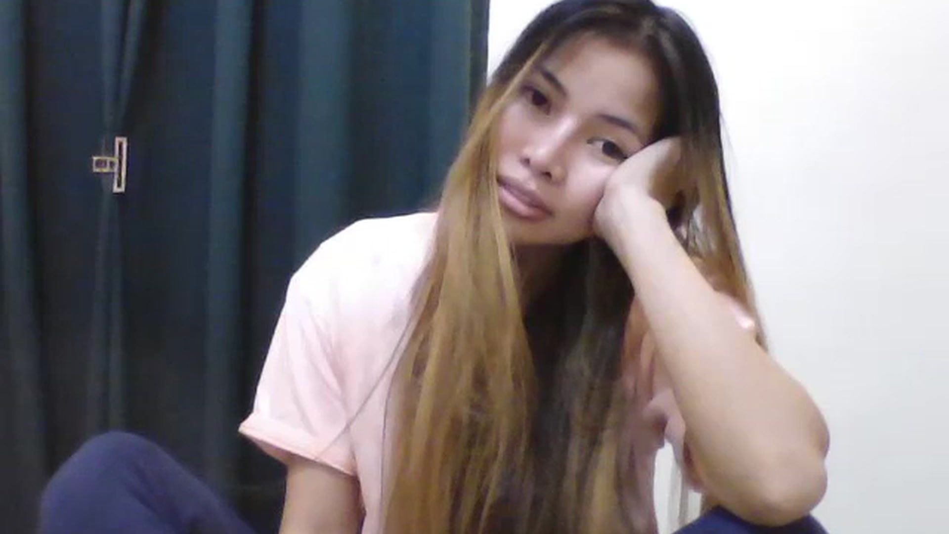 Gallery image thumbnail from Hannapinay's myfreecams stream on, 03/06/2024, 13:02 image 5 of 20