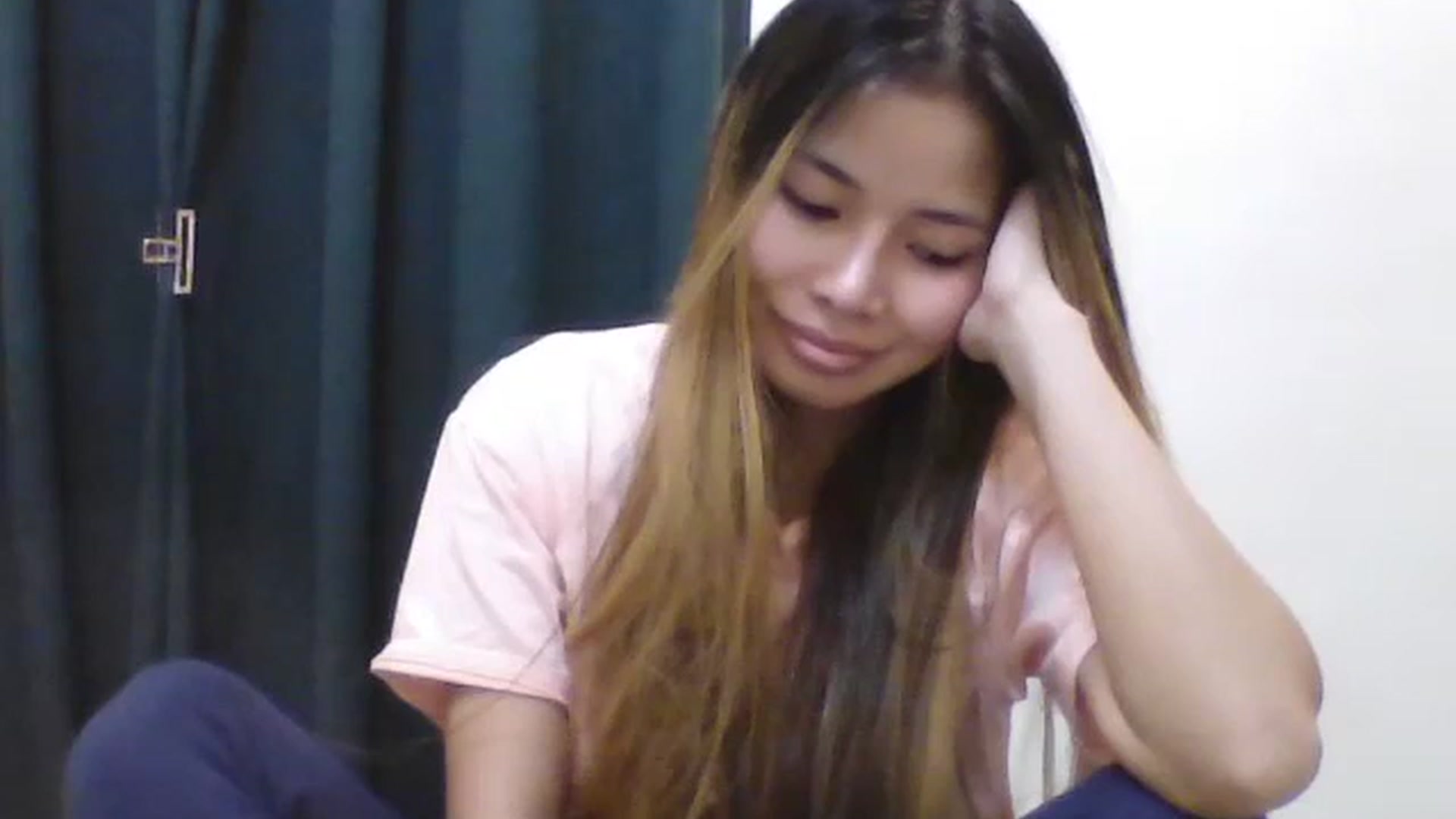 Gallery image thumbnail from Hannapinay's myfreecams stream on, 03/06/2024, 13:02 image 2 of 20
