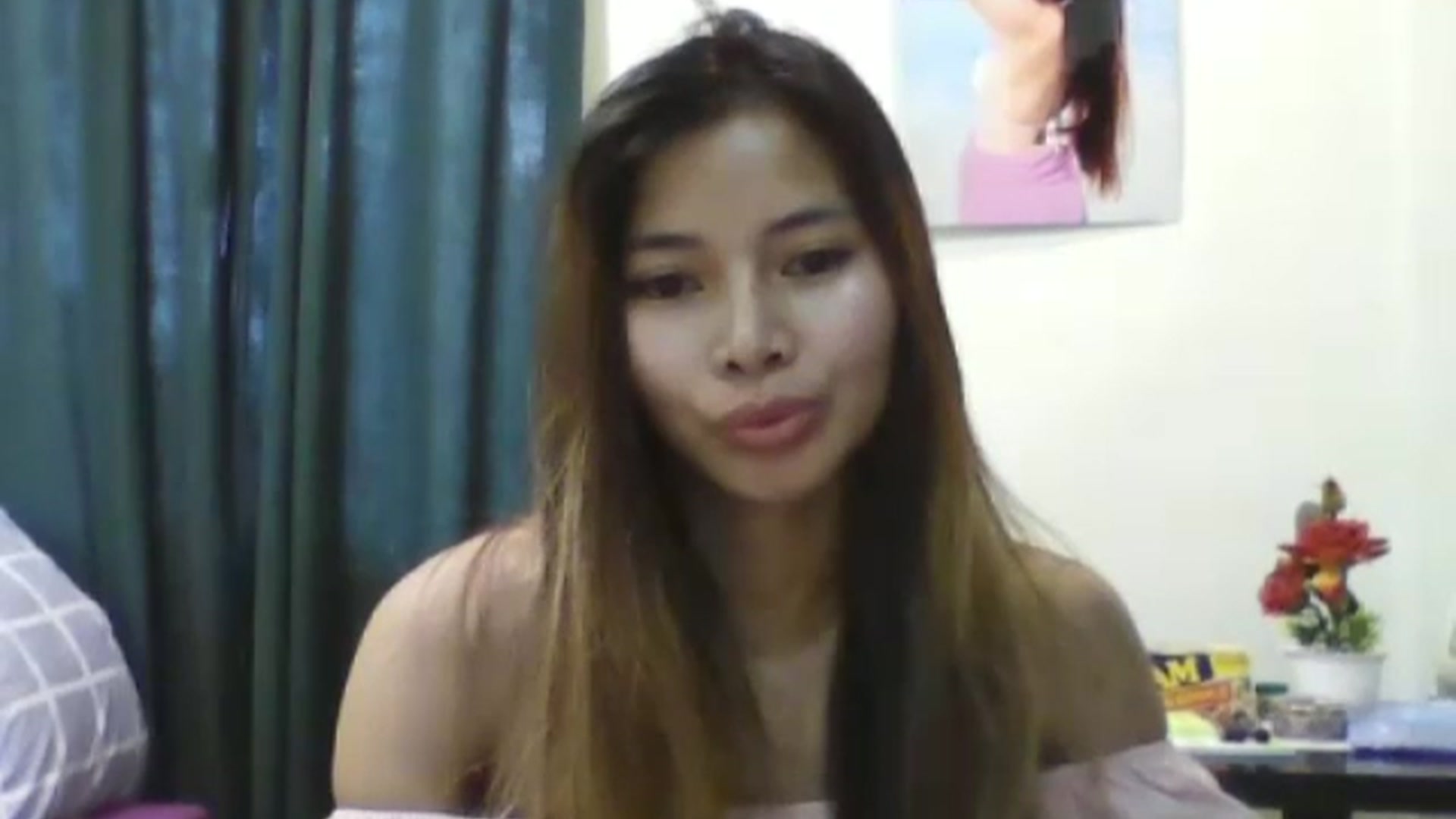 Gallery image thumbnail from Hannapinay's myfreecams stream on, 01/13/2025, 08:57 image 19 of 20