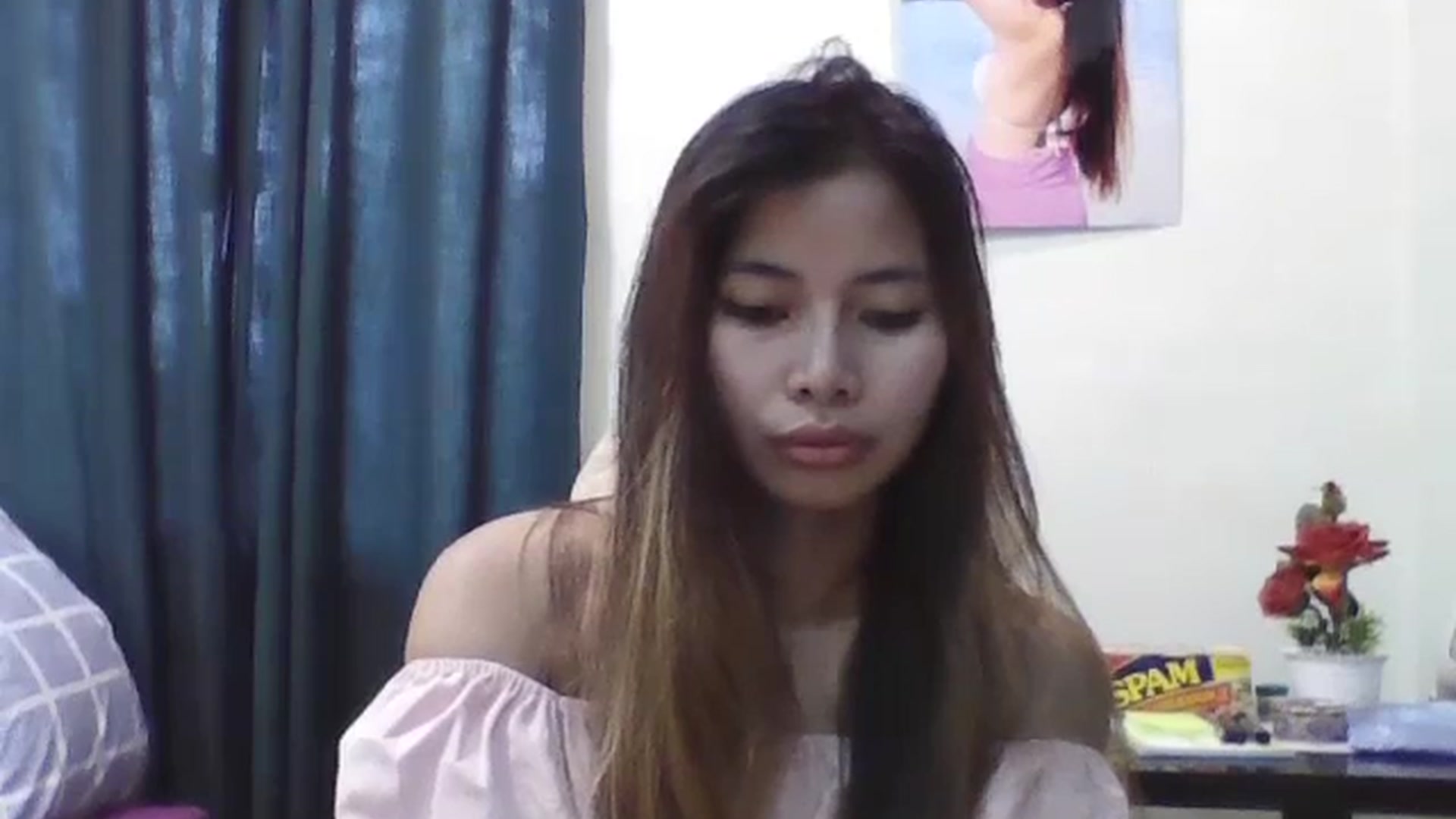 Gallery image thumbnail from Hannapinay's myfreecams stream on, 01/13/2025, 08:57 image 5 of 20