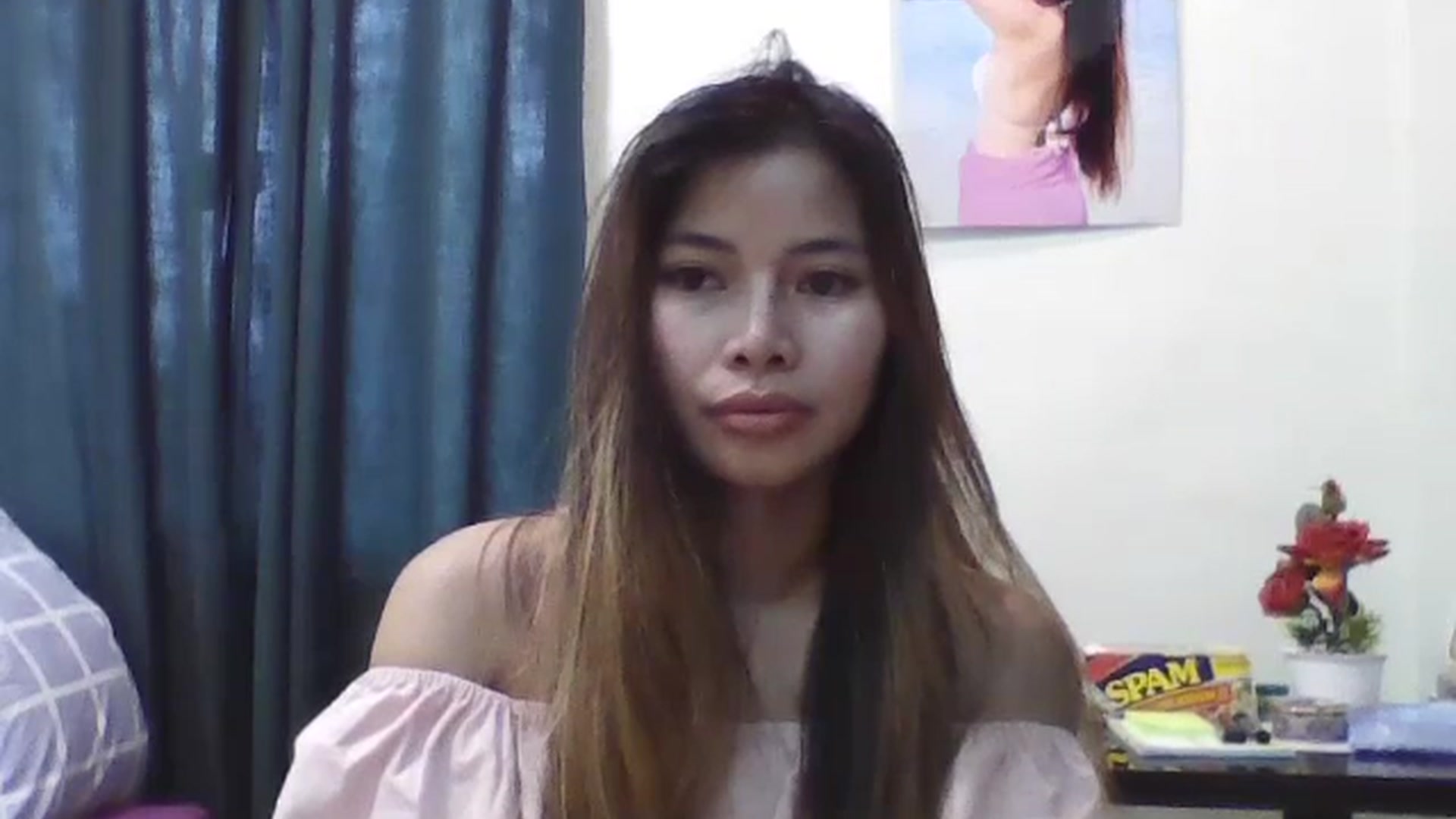 Gallery image thumbnail from Hannapinay's myfreecams stream on, 01/13/2025, 08:57 image 4 of 20