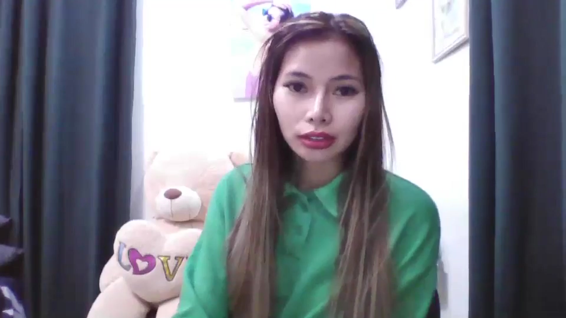Gallery image thumbnail from Hannapinay's myfreecams stream on, 02/07/2025, 13:37 image 2 of 20