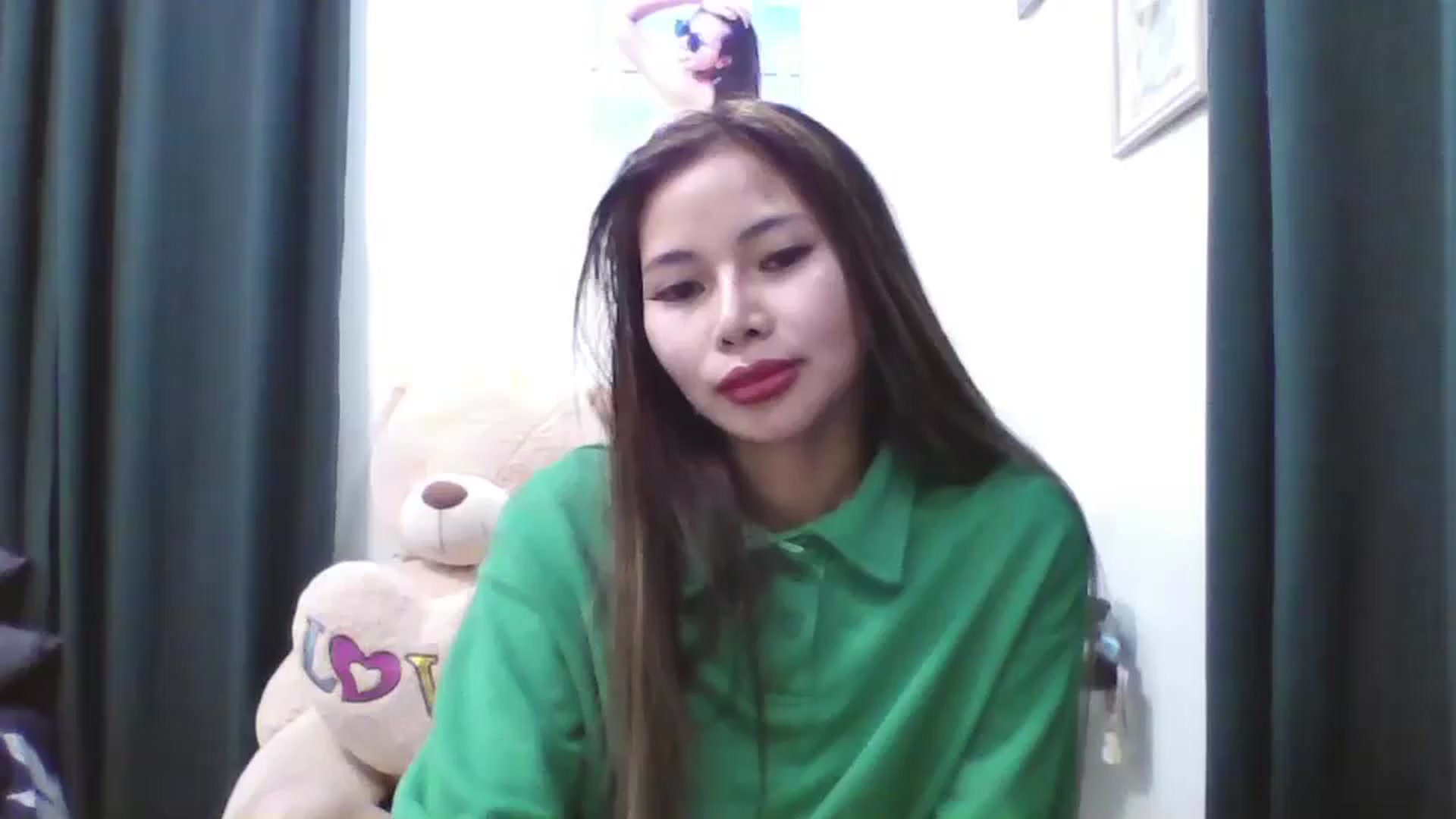 Gallery image thumbnail from Hannapinay's myfreecams stream on, 02/07/2025, 13:37 image 17 of 20