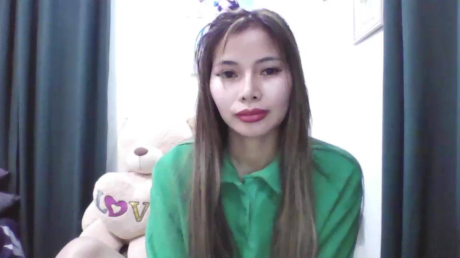 Gallery image thumbnail from Hannapinay's myfreecams stream on, 02/07/2025, 14:16 image 1 of 20