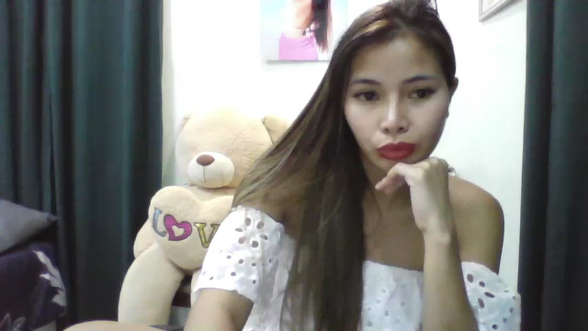 Gallery image thumbnail from Hannapinay's myfreecams stream on, 02/09/2025, 12:47 image 7 of 20