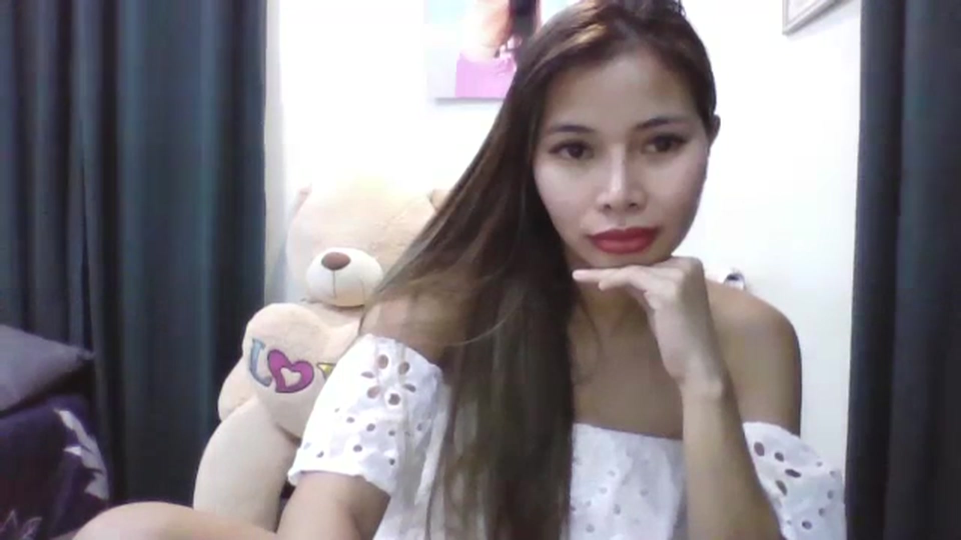 Gallery image thumbnail from Hannapinay's myfreecams stream on, 02/09/2025, 12:47 image 5 of 20