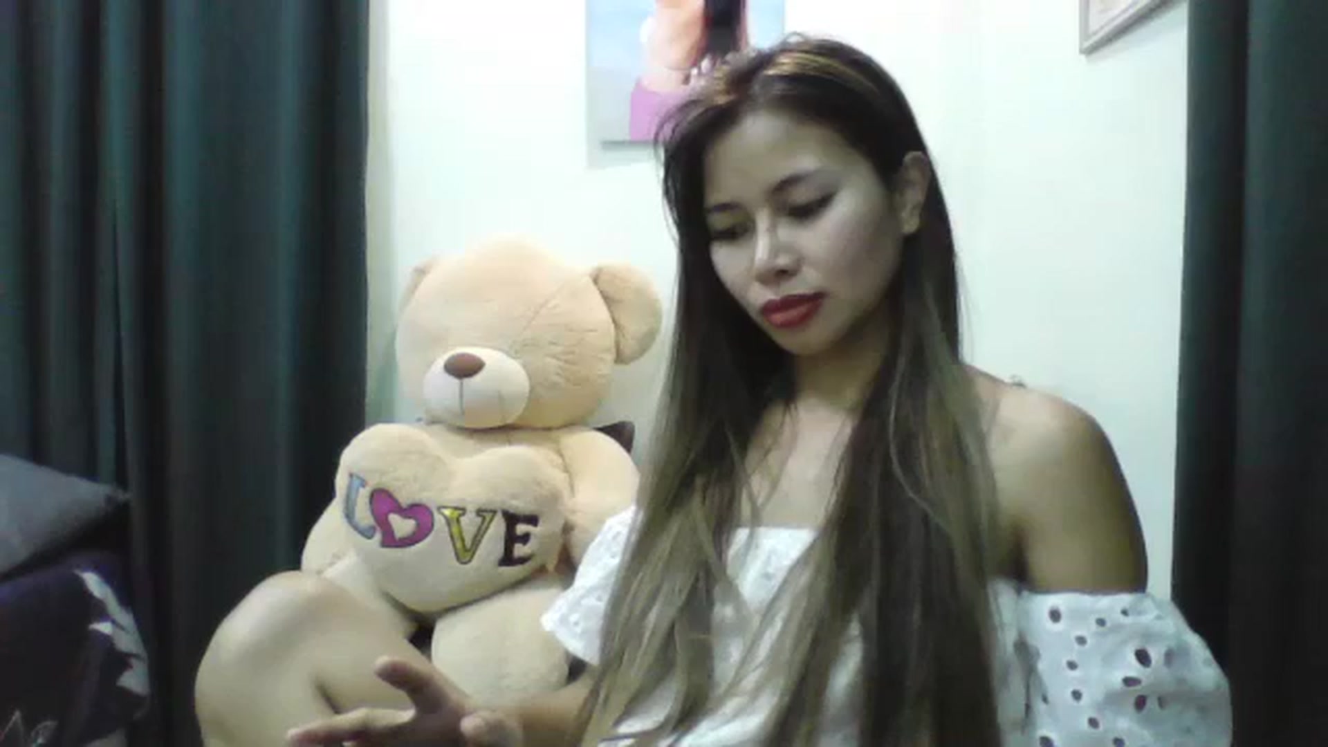 Gallery image thumbnail from Hannapinay's myfreecams stream on, 02/09/2025, 13:25 image 1 of 20
