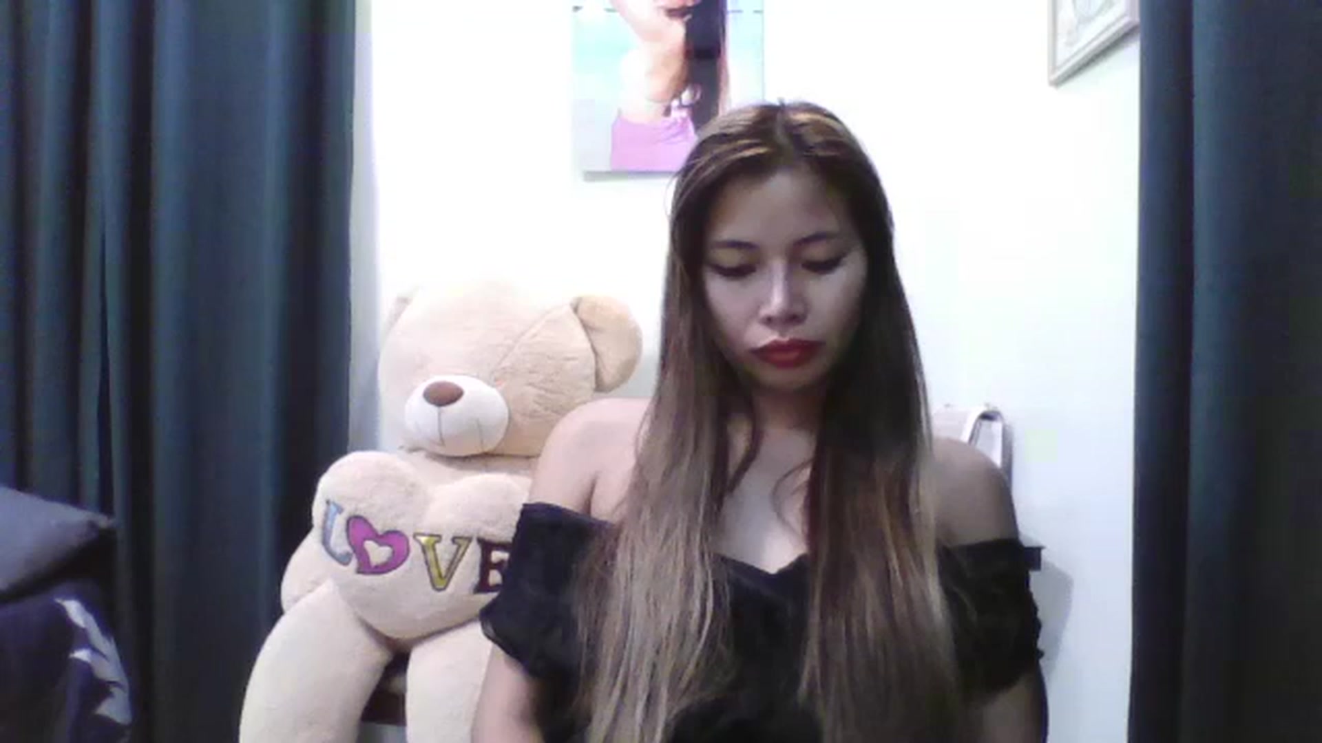 Gallery image thumbnail from Hannapinay's myfreecams stream on, 02/10/2025, 14:32 image 1 of 20