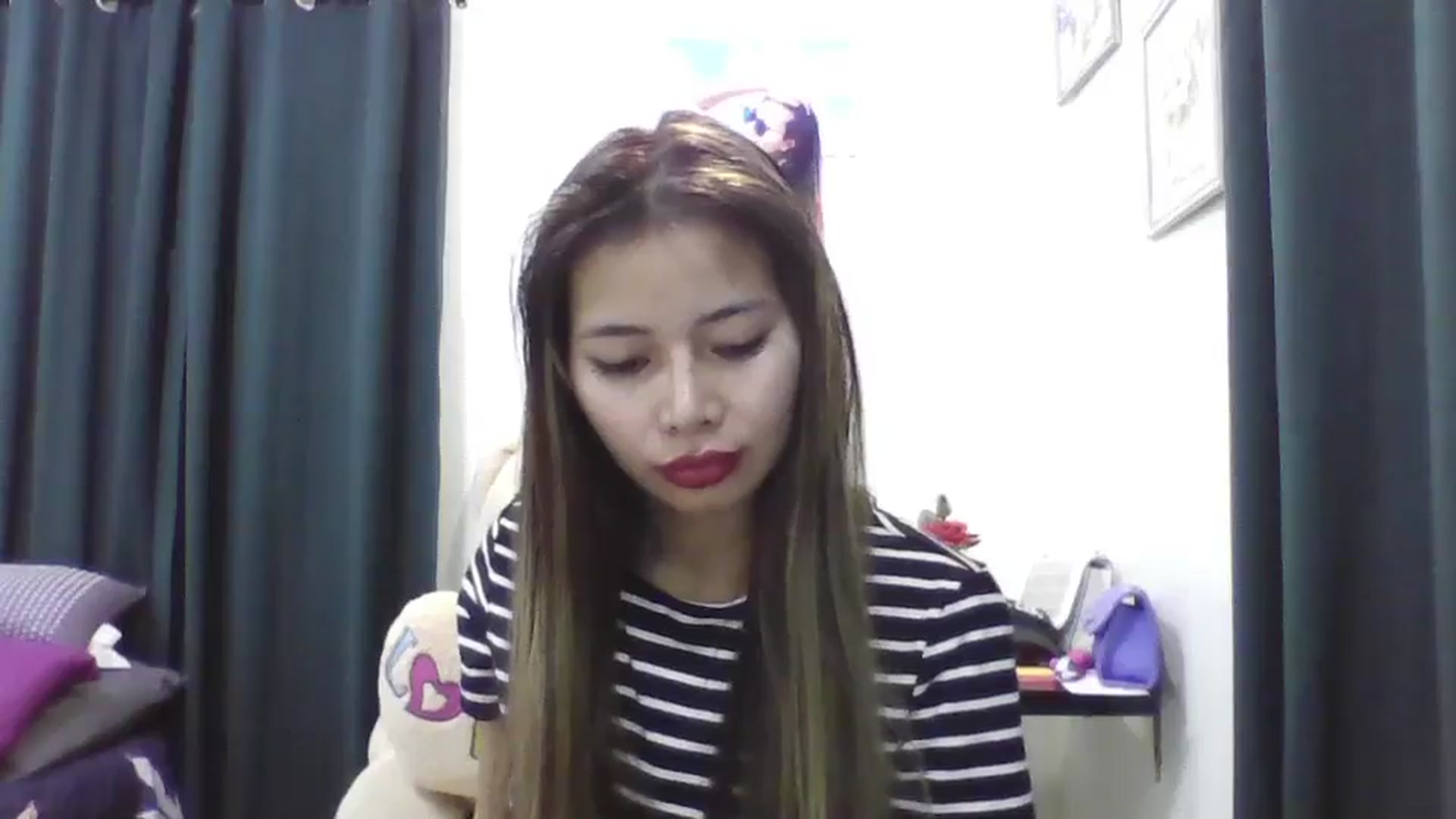 Gallery image thumbnail from Hannapinay's myfreecams stream on, 02/13/2025, 14:02 image 6 of 20