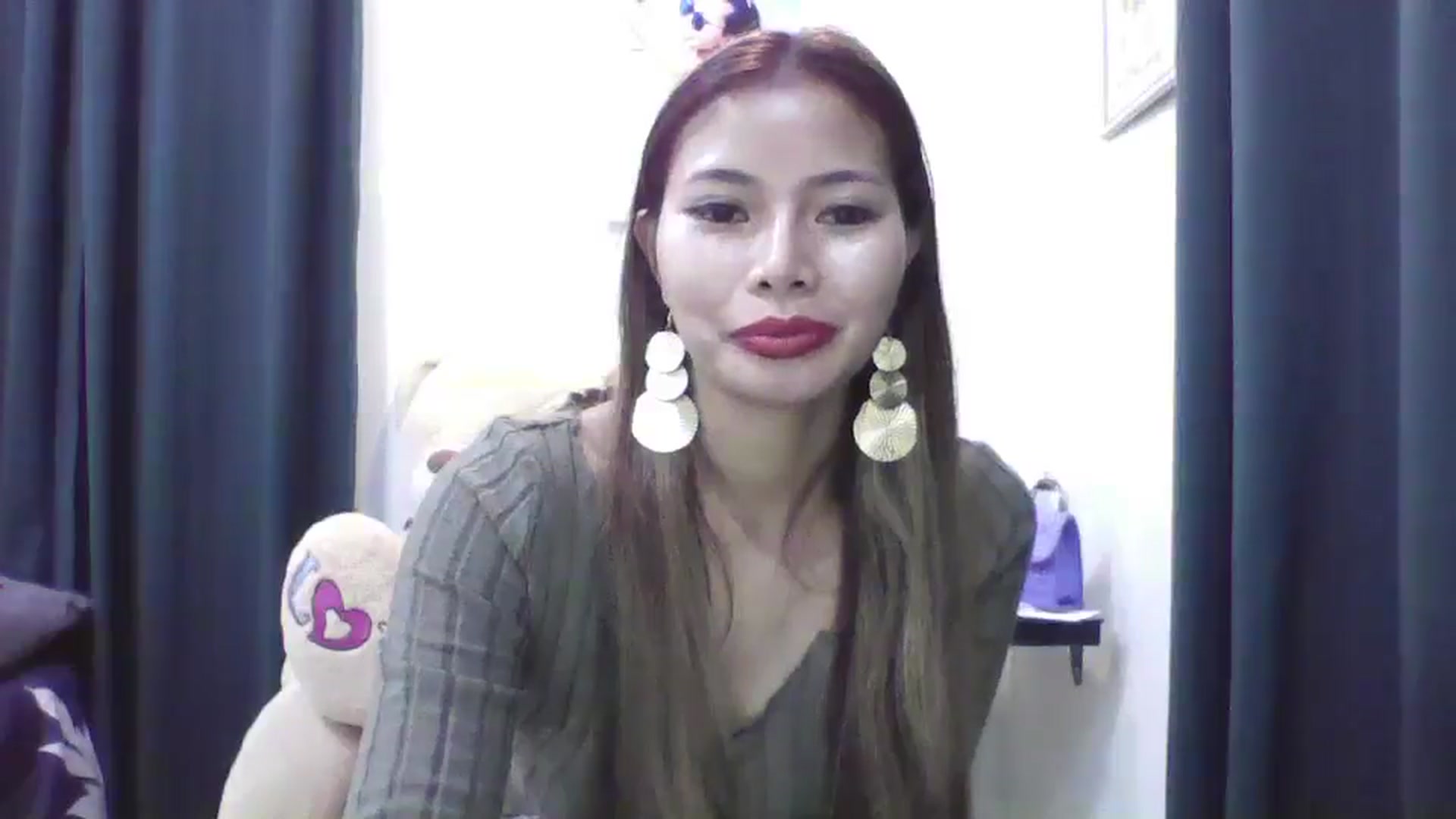 Gallery image thumbnail from Hannapinay's myfreecams stream on, 02/20/2025, 13:50 image 8 of 20