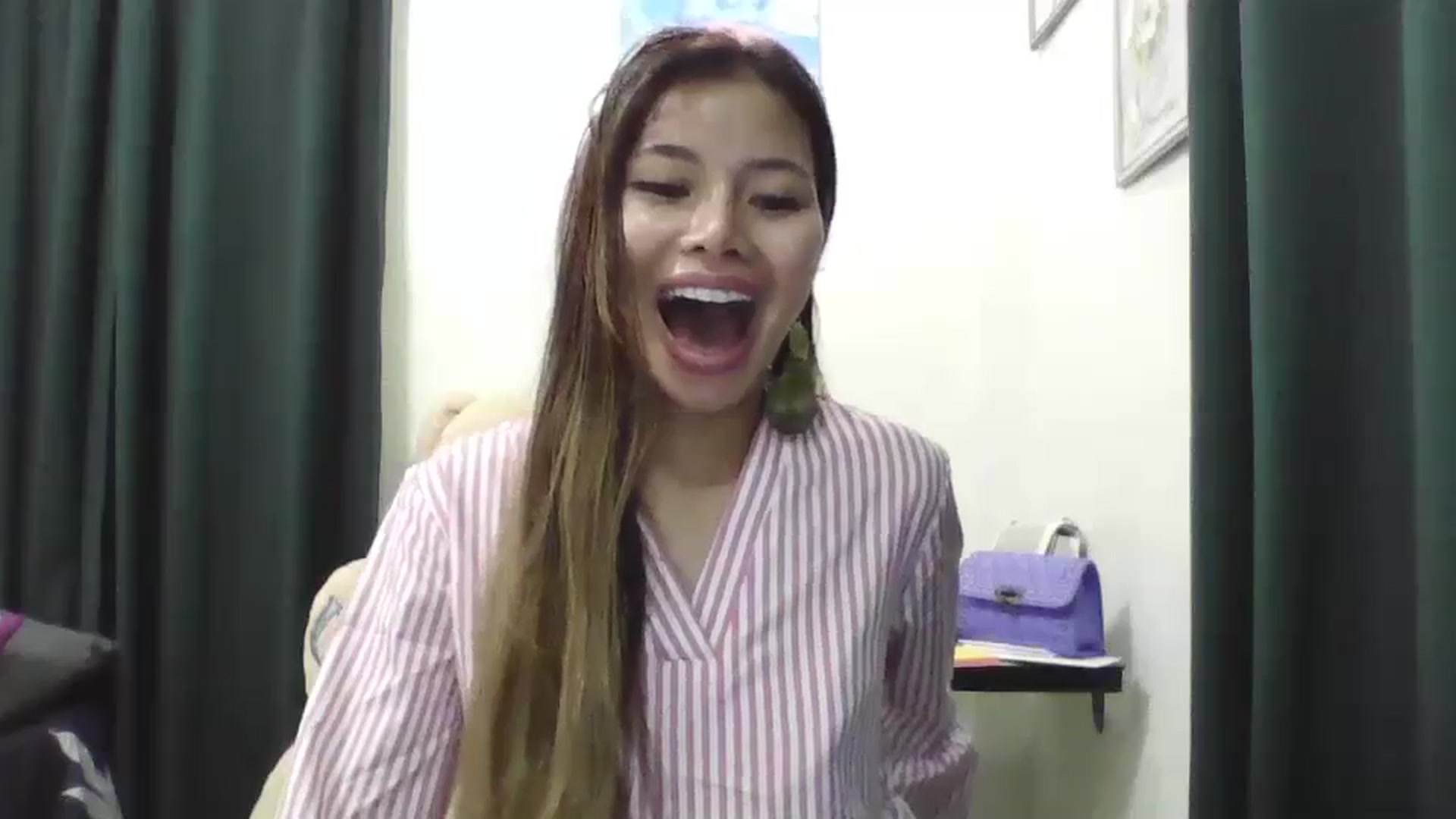 Gallery image thumbnail from Hannapinay's myfreecams stream on, 02/21/2025, 14:26 image 20 of 20