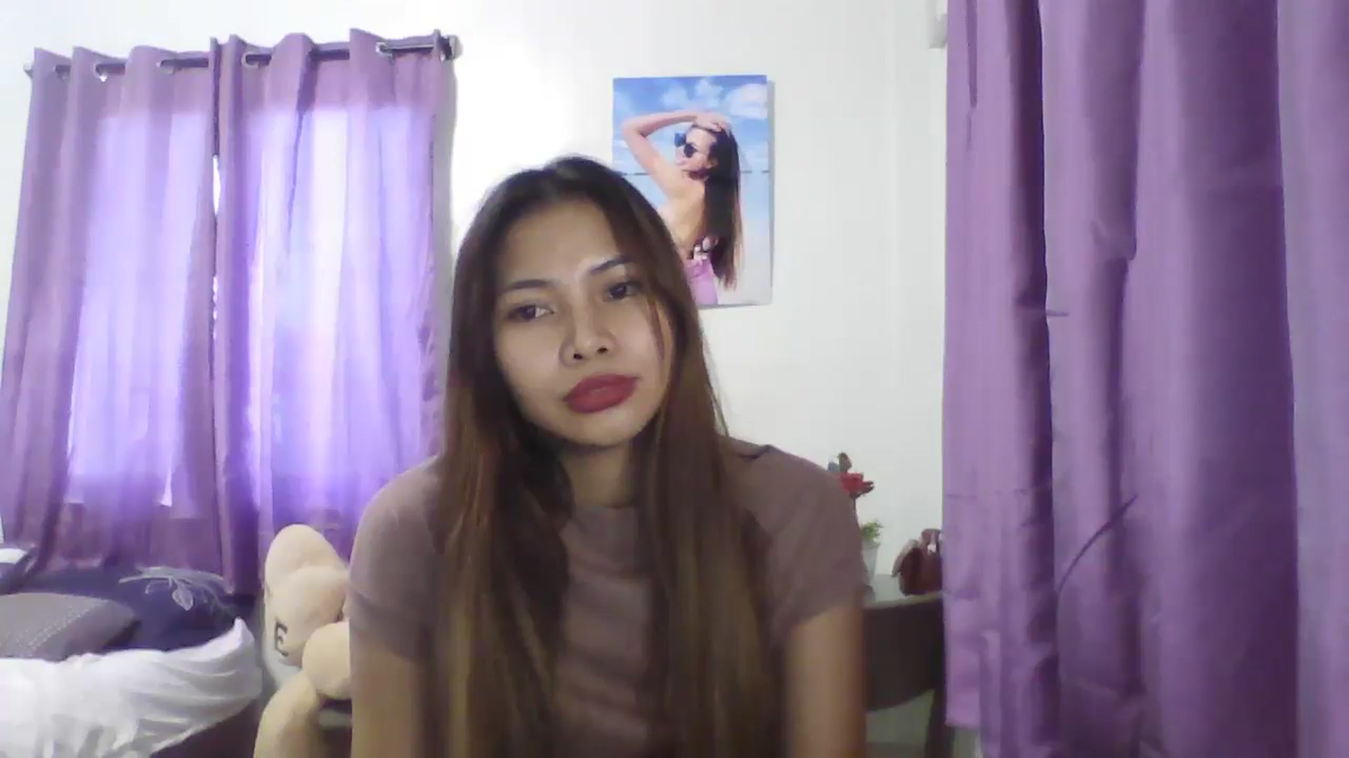 Gallery image thumbnail from Hannapinay's myfreecams stream on, 07/02/2025, 08:22 image 2 of 20