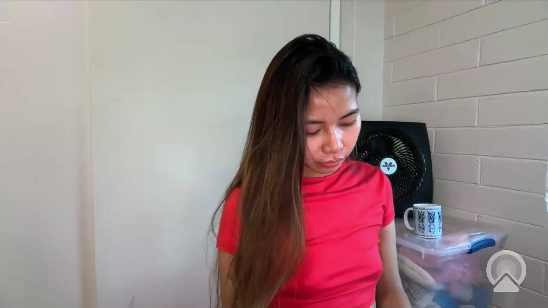 Gallery image thumbnail from Hannapinay's myfreecams stream on, 04/26/2026, 16:56 image 6 of 20