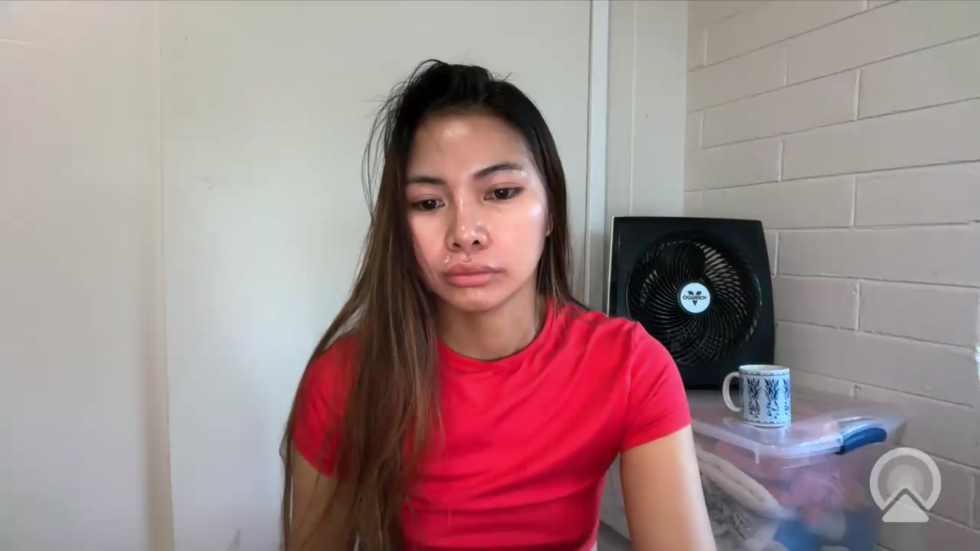 Gallery image thumbnail from Hannapinay's myfreecams stream on, 04/26/2026, 16:56 image 16 of 20