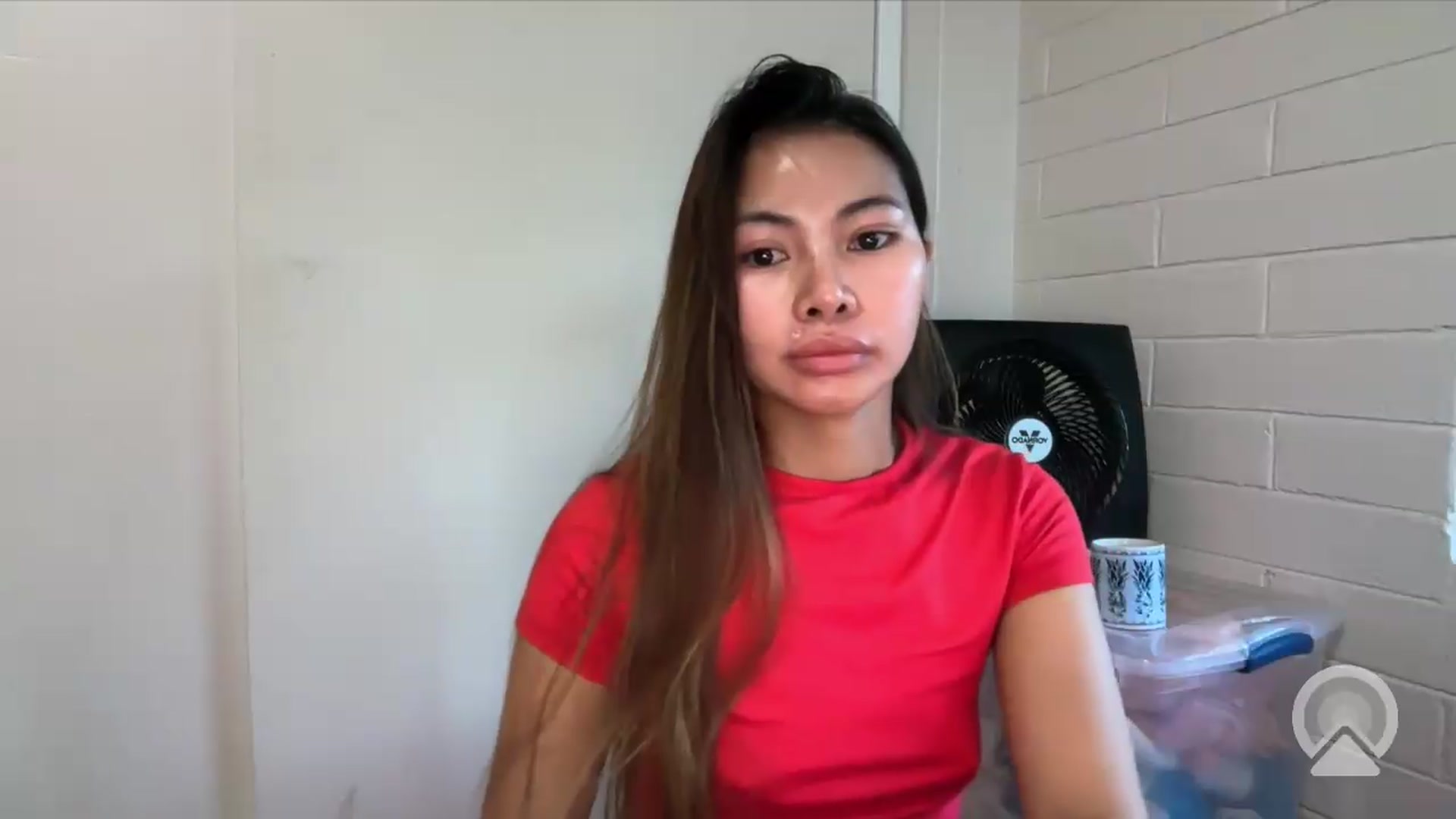 Gallery image thumbnail from Hannapinay's myfreecams stream on, 04/26/2026, 16:56 image 3 of 20