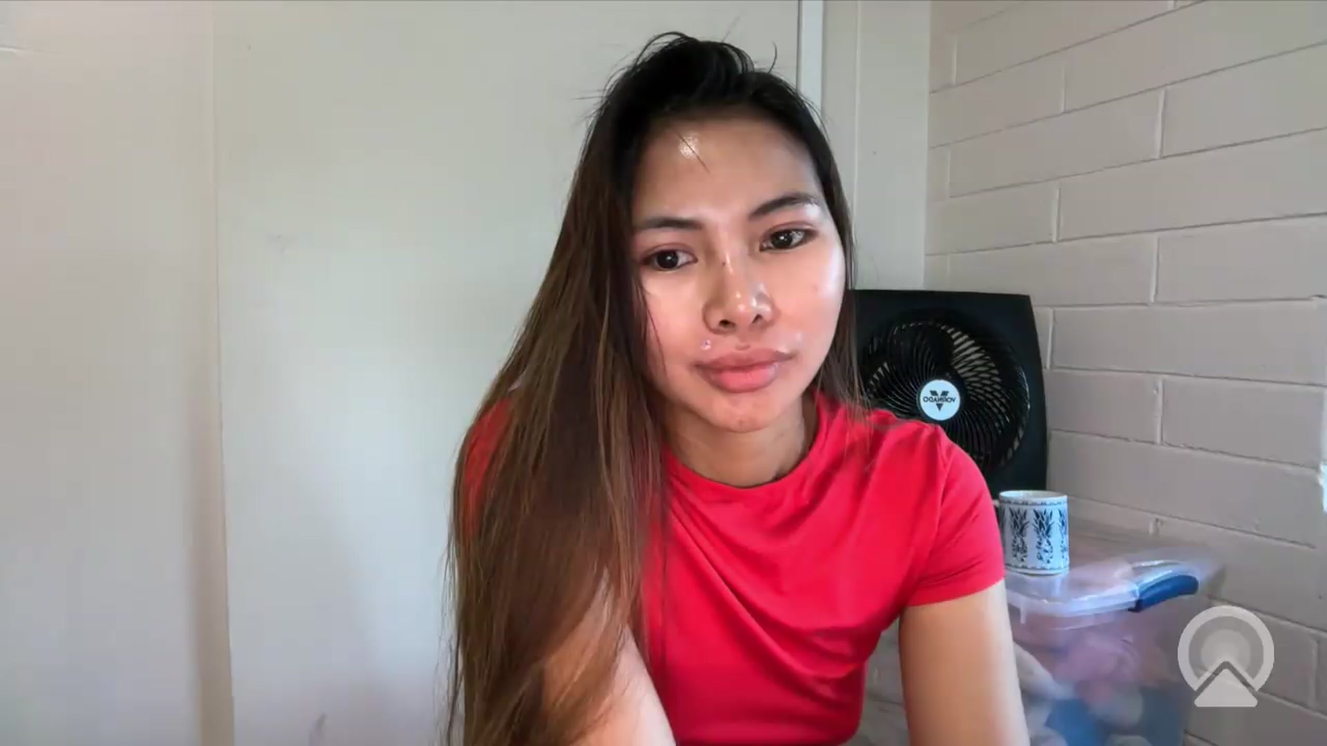 Gallery image thumbnail from Hannapinay's myfreecams stream on, 04/26/2026, 16:56 image 13 of 20