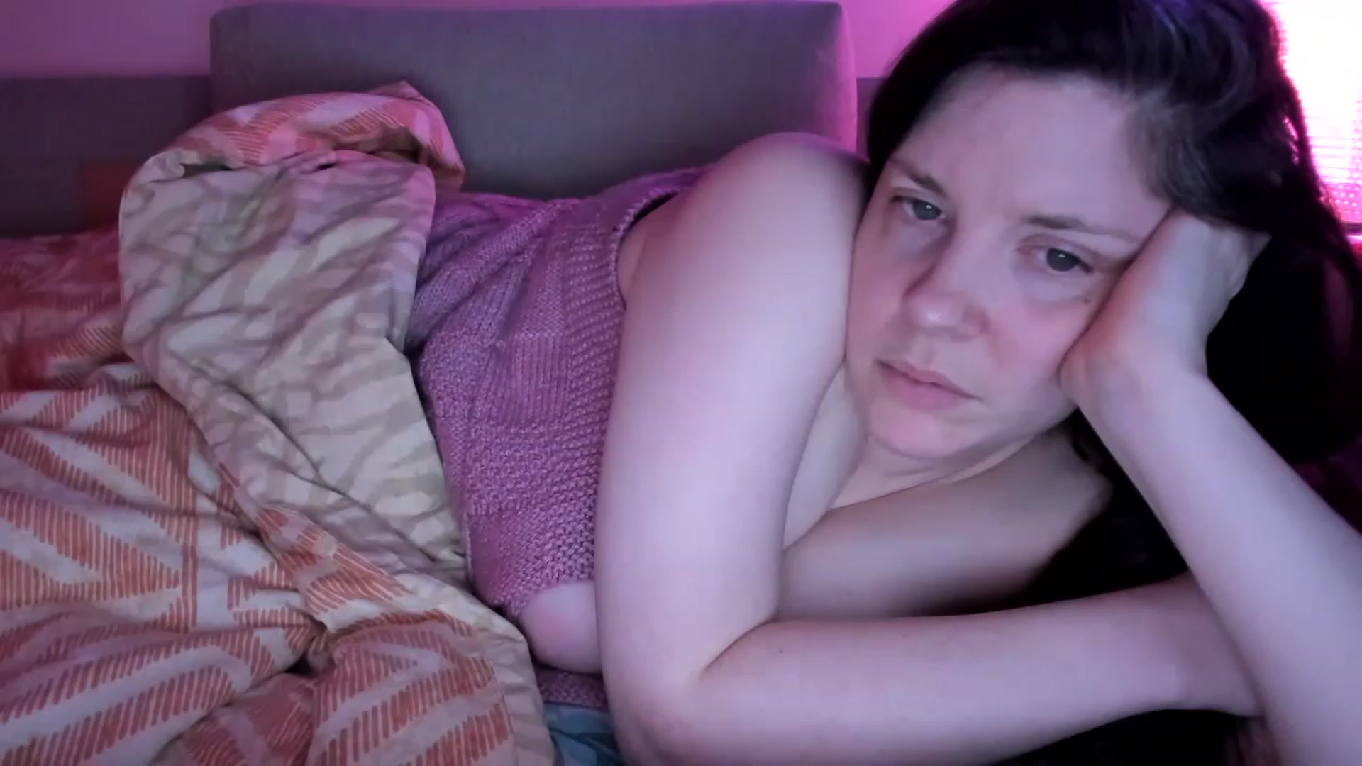 Gallery image thumbnail from HannyTV's myfreecams stream on, 03/09/2023, 22:52 image 18 of 20