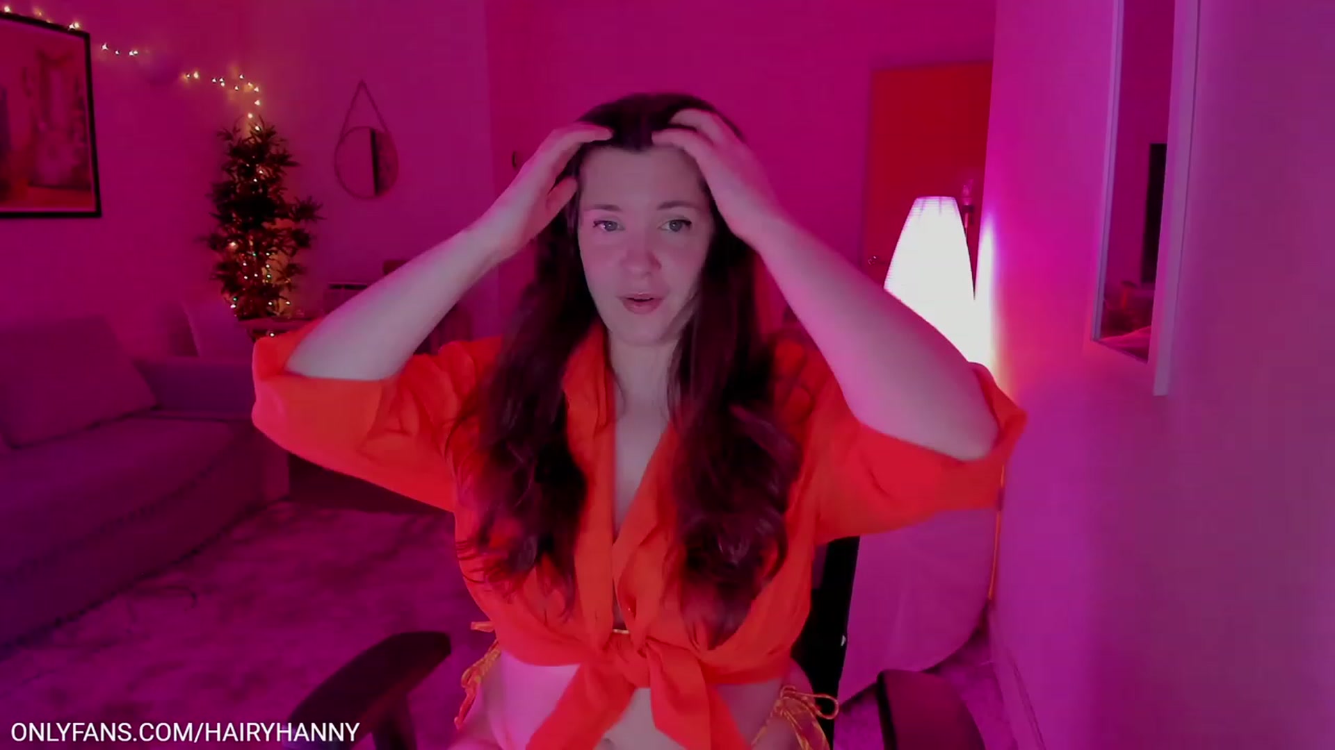 Gallery image thumbnail from HannyTV's myfreecams stream on, 06/10/2023, 21:29 image 7 of 20