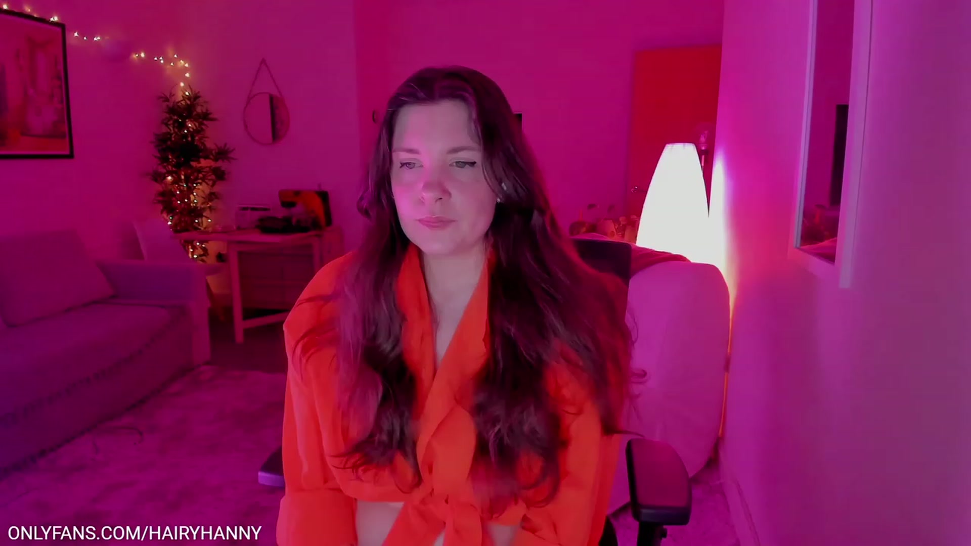 Gallery image thumbnail from HannyTV's myfreecams stream on, 06/10/2023, 21:29 image 12 of 20