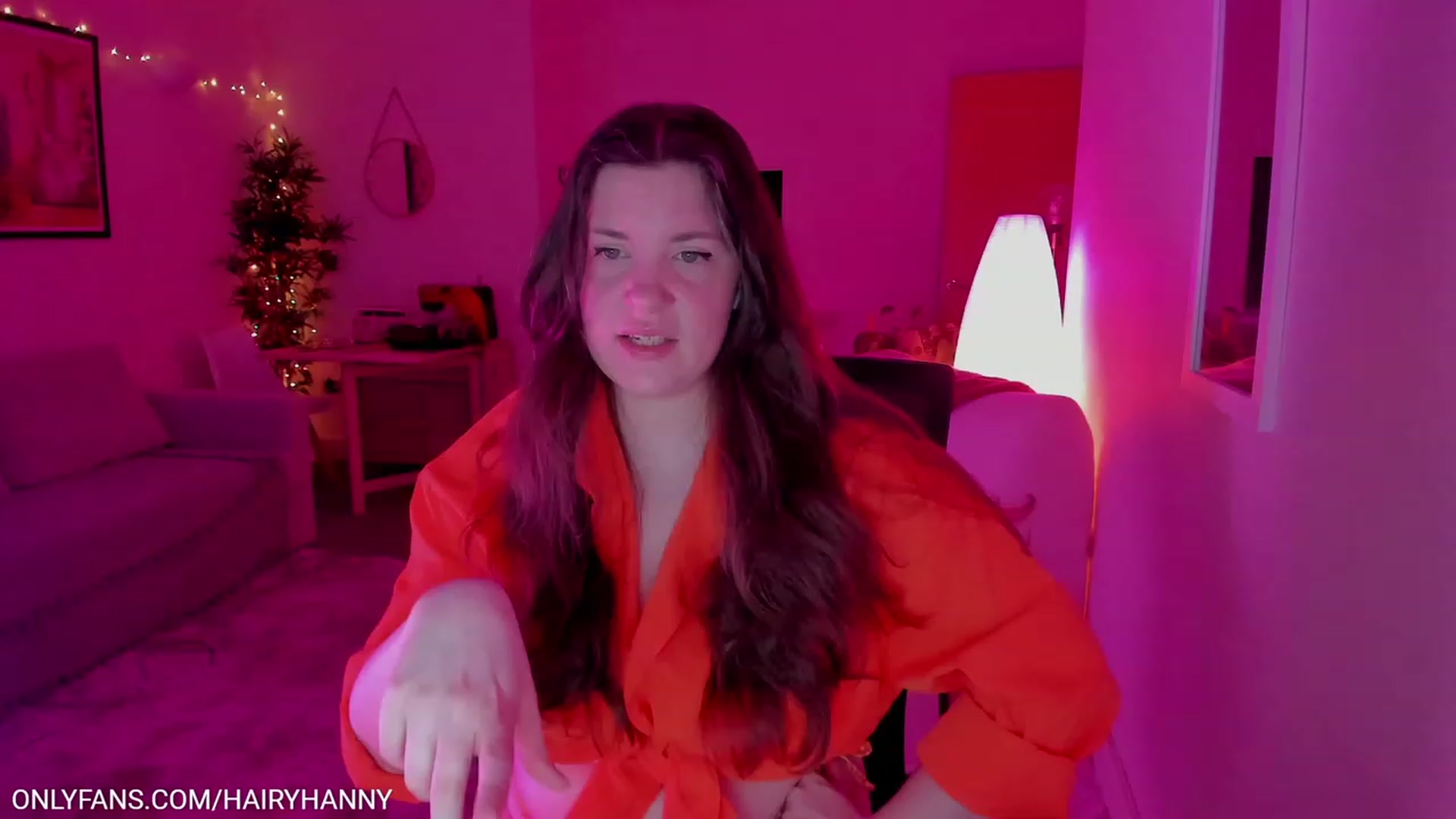 Gallery image thumbnail from HannyTV's myfreecams stream on, 06/10/2023, 21:29 image 16 of 20