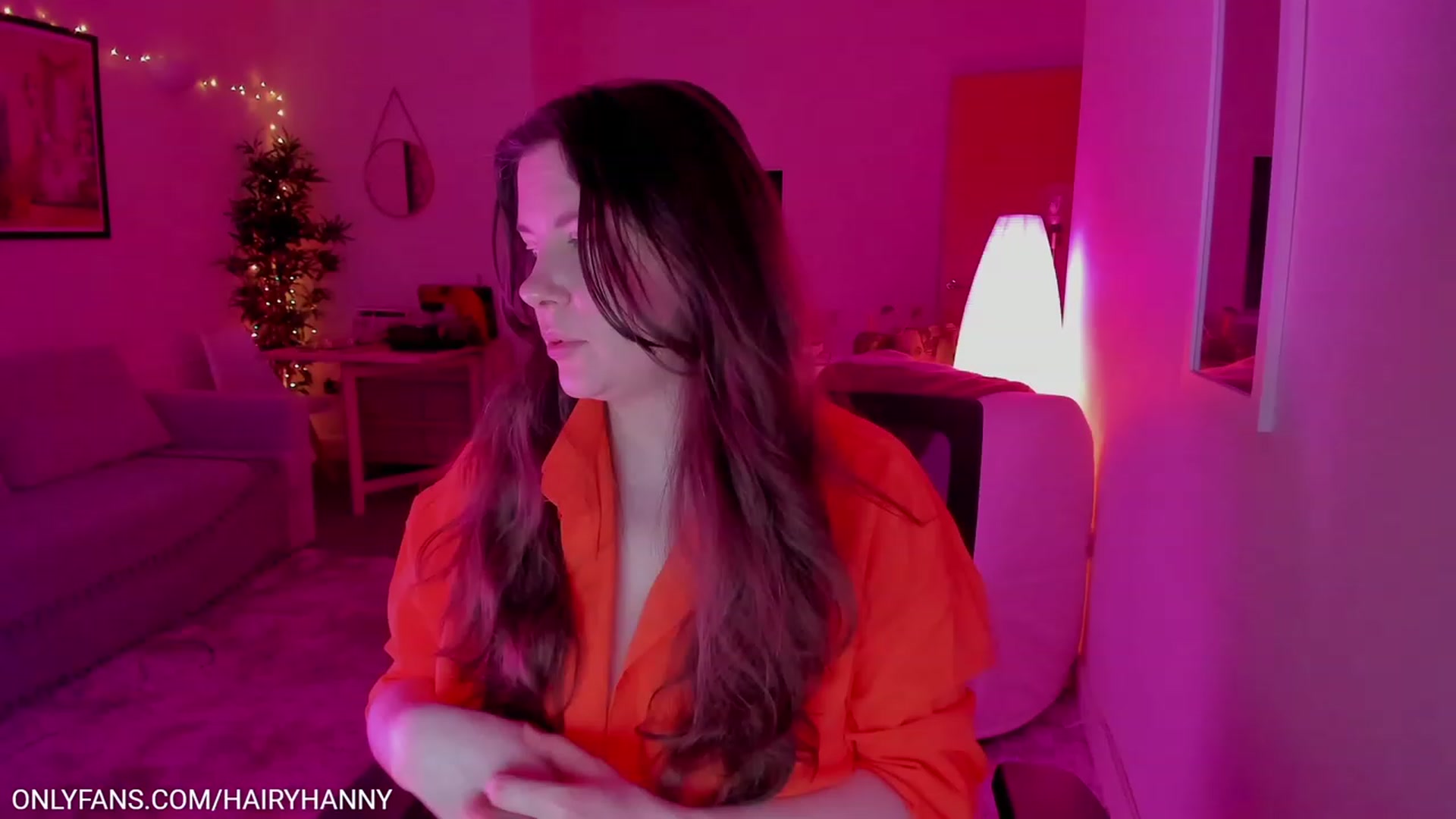 Gallery image thumbnail from HannyTV's myfreecams stream on, 06/10/2023, 22:41 image 2 of 20