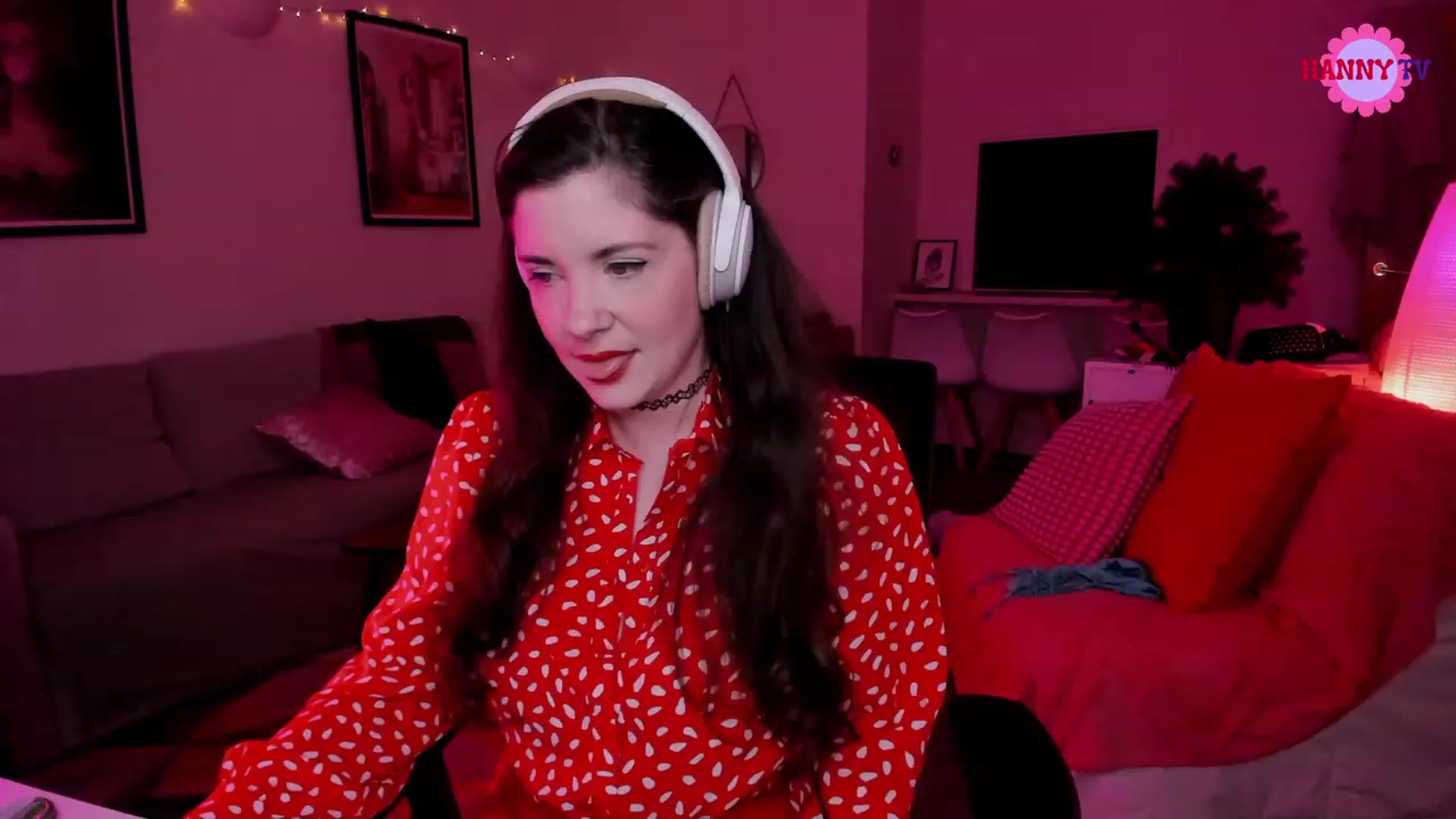 Gallery image thumbnail from HannyTV's myfreecams stream on, 01/06/2024, 20:26 image 19 of 20