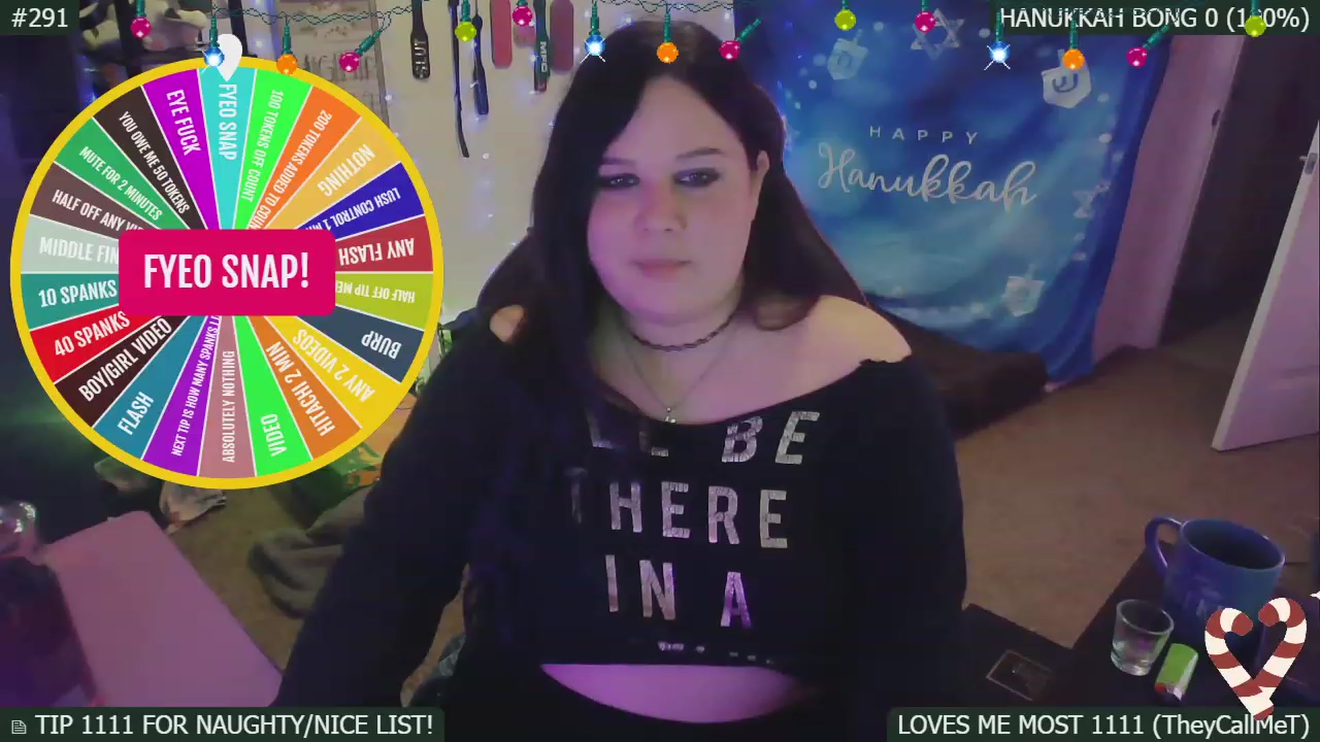 Gallery image thumbnail from HanukkahHoe's myfreecams stream on, 12/23/2022, 07:12 image 17 of 20