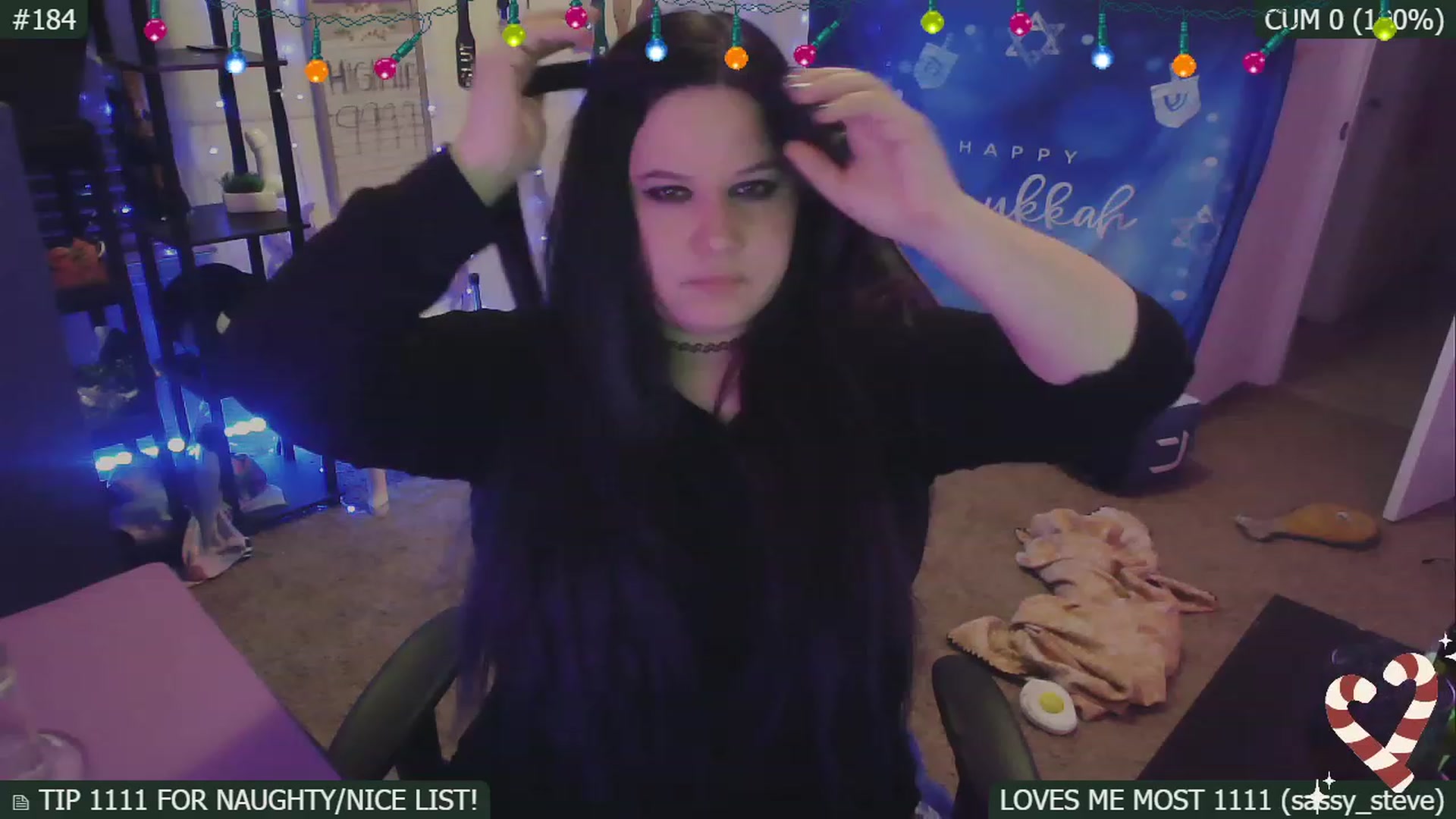 Gallery image thumbnail from HanukkahHoe's myfreecams stream on, 12/26/2022, 09:18 image 8 of 20
