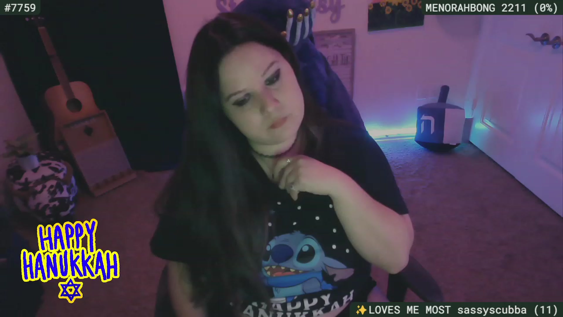 Gallery image thumbnail from HanukkahHoe's myfreecams stream on, 12/09/2023, 03:28 image 1 of 20