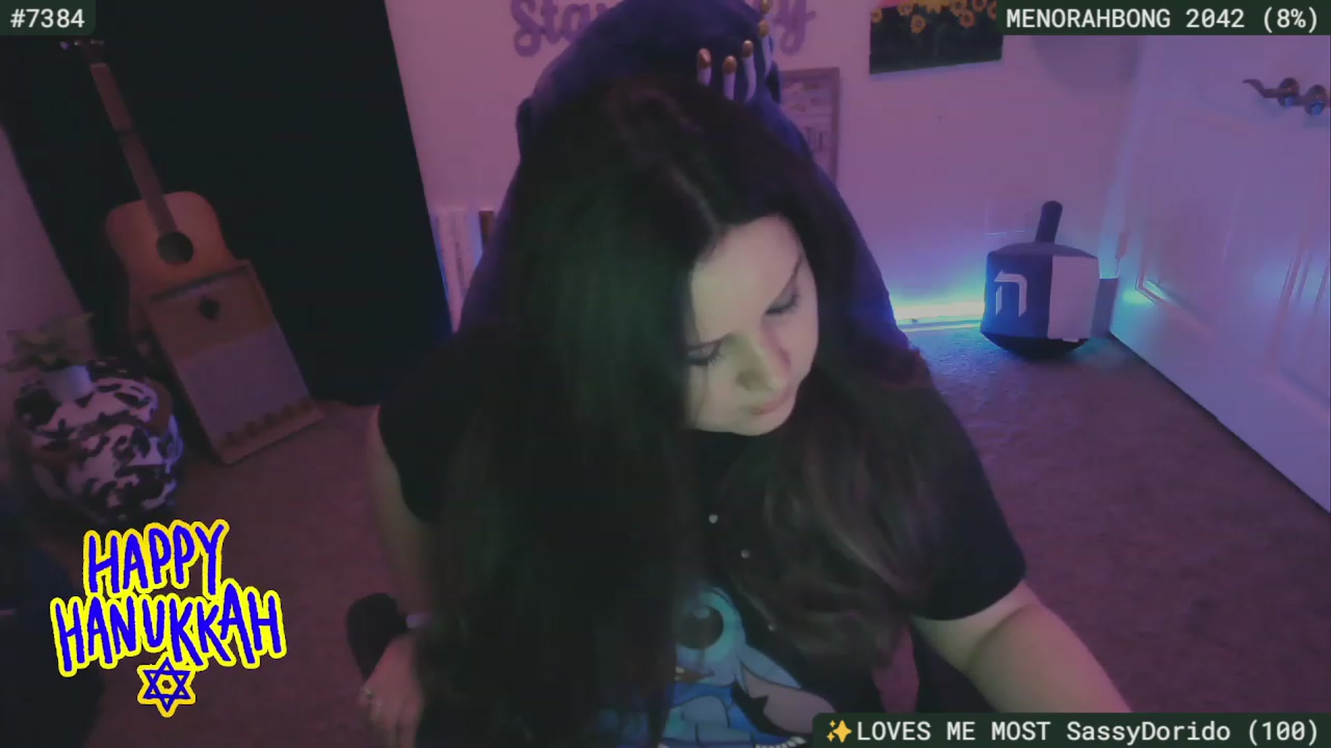 Gallery image thumbnail from HanukkahHoe's myfreecams stream on, 12/09/2023, 03:28 image 18 of 20