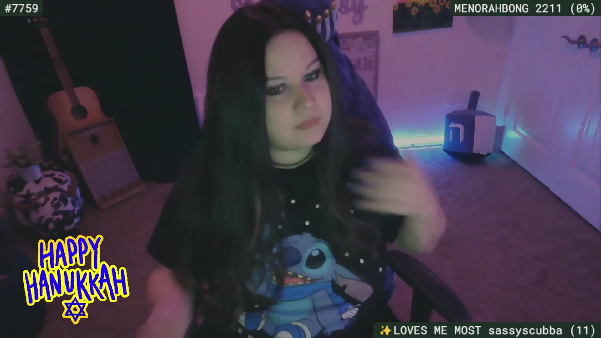 Gallery image thumbnail from HanukkahHoe's myfreecams stream on, 12/09/2023, 03:28 image 3 of 20