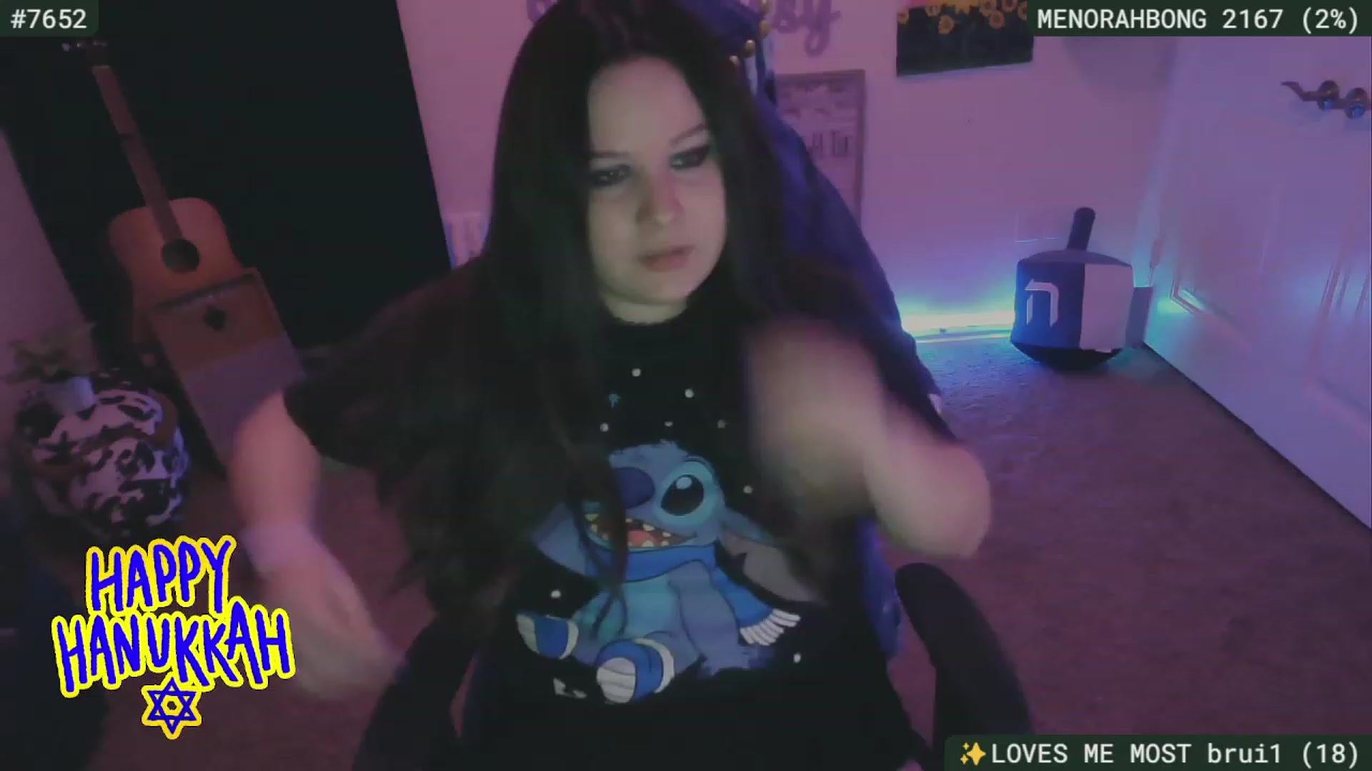 Gallery image thumbnail from HanukkahHoe's myfreecams stream on, 12/09/2023, 03:28 image 9 of 20