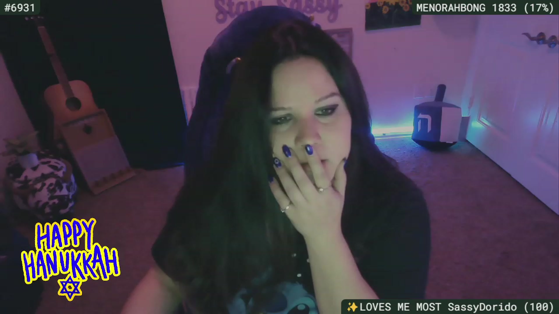 Gallery image thumbnail from HanukkahHoe's myfreecams stream on, 12/09/2023, 04:54 image 8 of 20