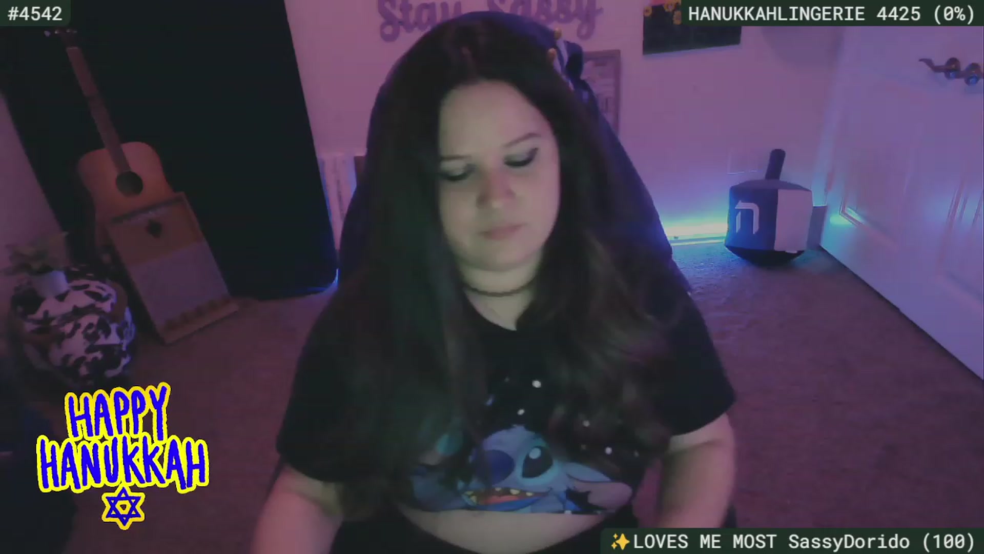 Gallery image thumbnail from HanukkahHoe's myfreecams stream on, 12/09/2023, 04:54 image 18 of 20