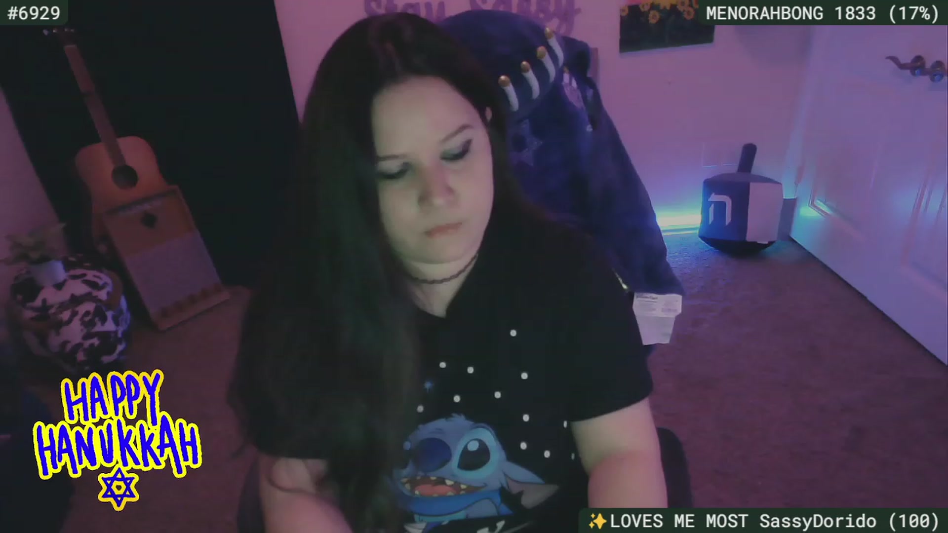 Gallery image thumbnail from HanukkahHoe's myfreecams stream on, 12/09/2023, 04:54 image 7 of 20
